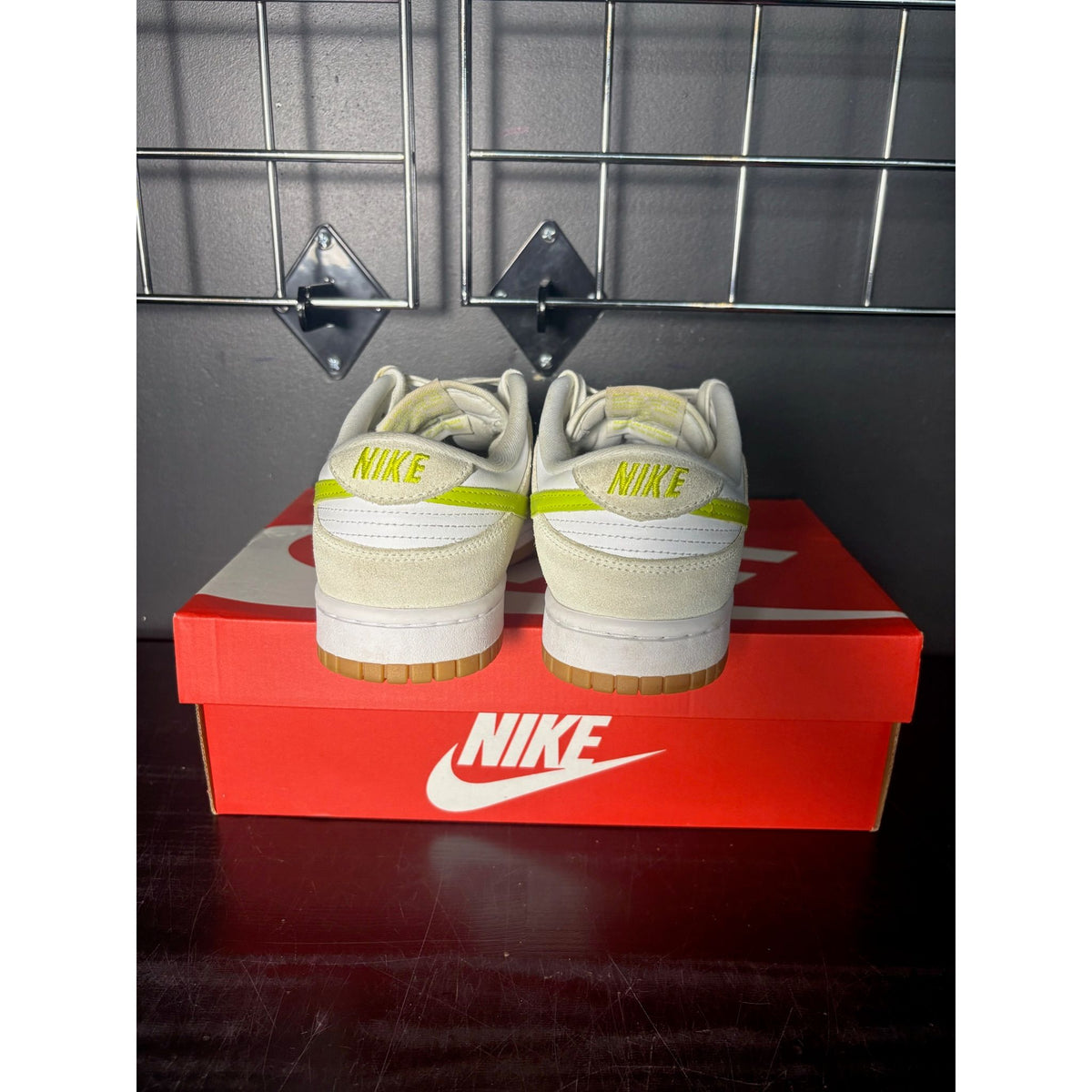 Nike Dunk Low "White Bright Cactus" (WMNS) **PRE-OWNED**