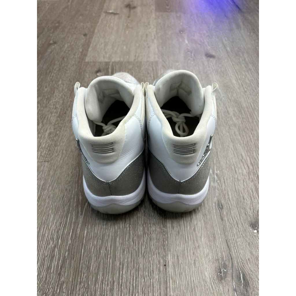Air Jordan 11 Retro "White Metallic Silver" (WMNS) **PRE-OWNED**