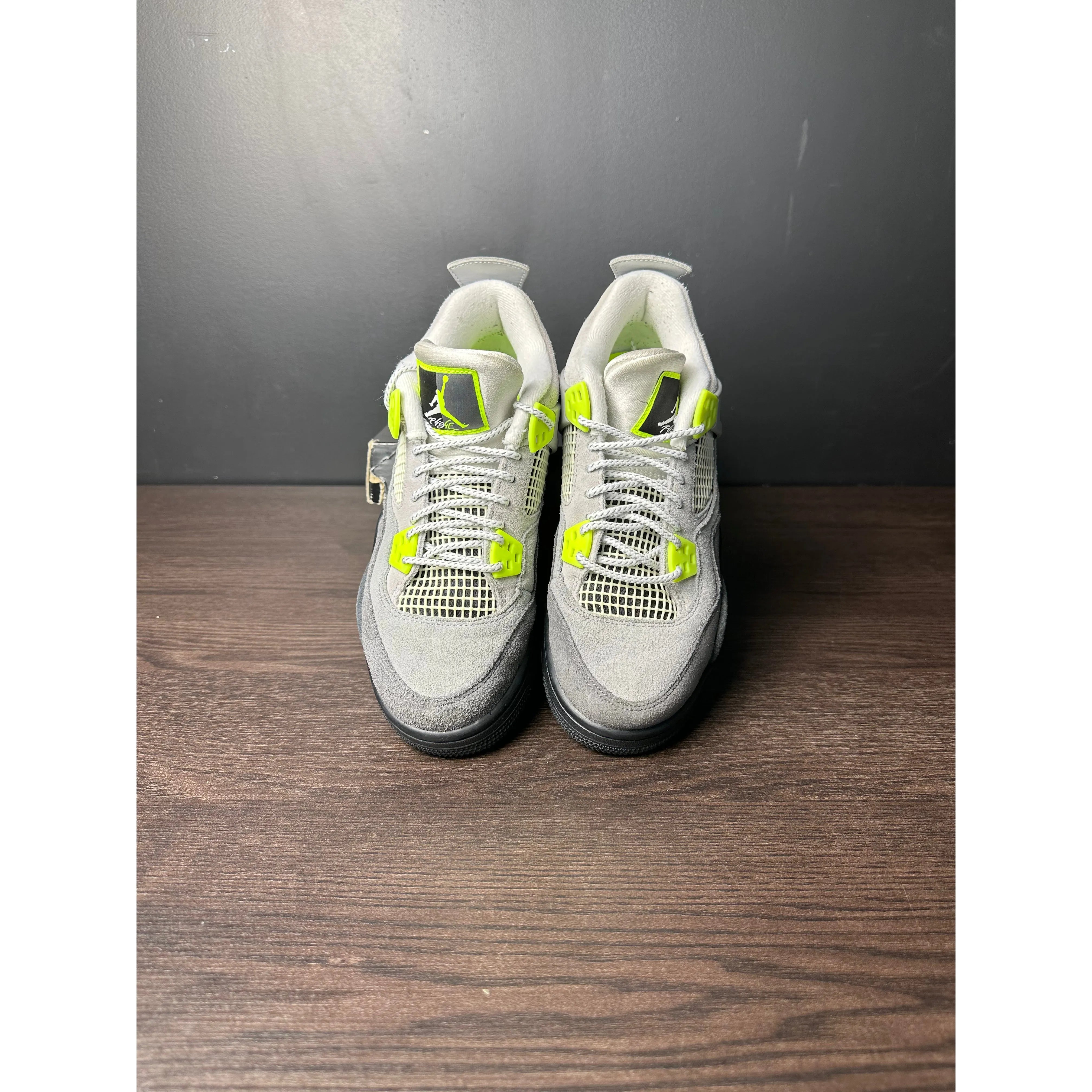 Air Jordan 4 Retro SE “95 Neon” (GS) **PRE-OWNED**