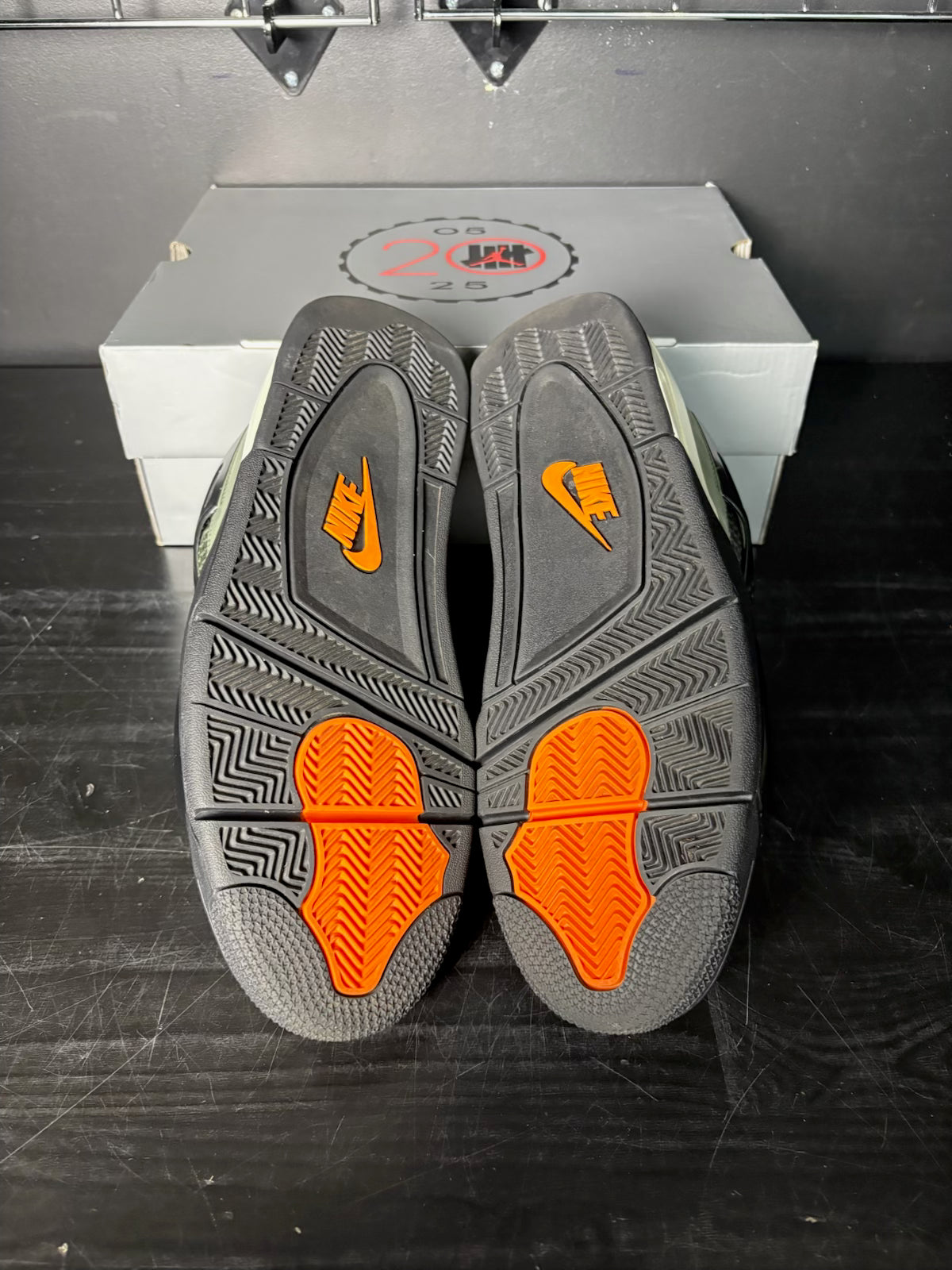 Air Jordan 4 Retro OG SP x "Undefeated" (2025) **PRE-OWNED**