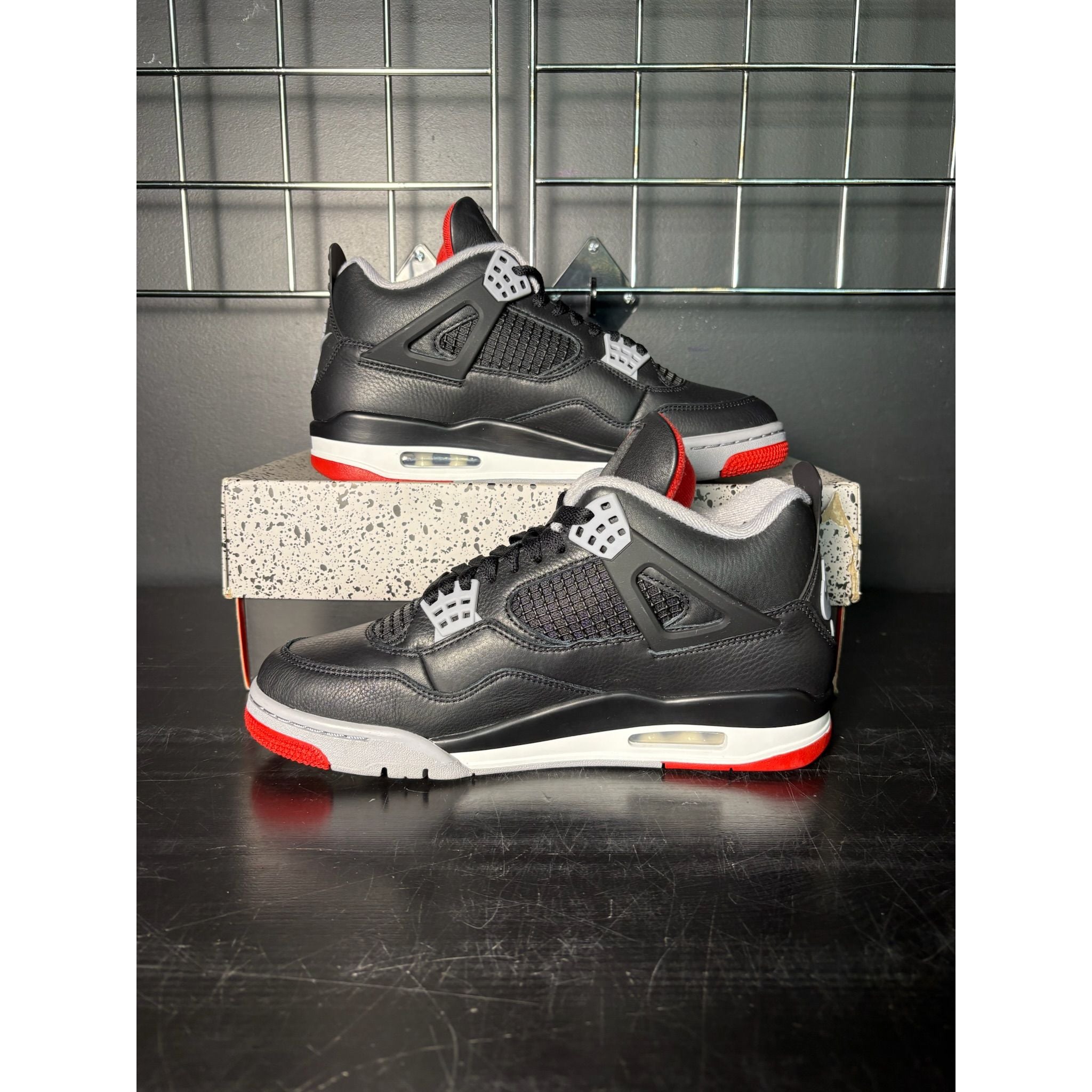 Air Jordan 4 Retro "Bred Reimagined" **PRE-OWNED**