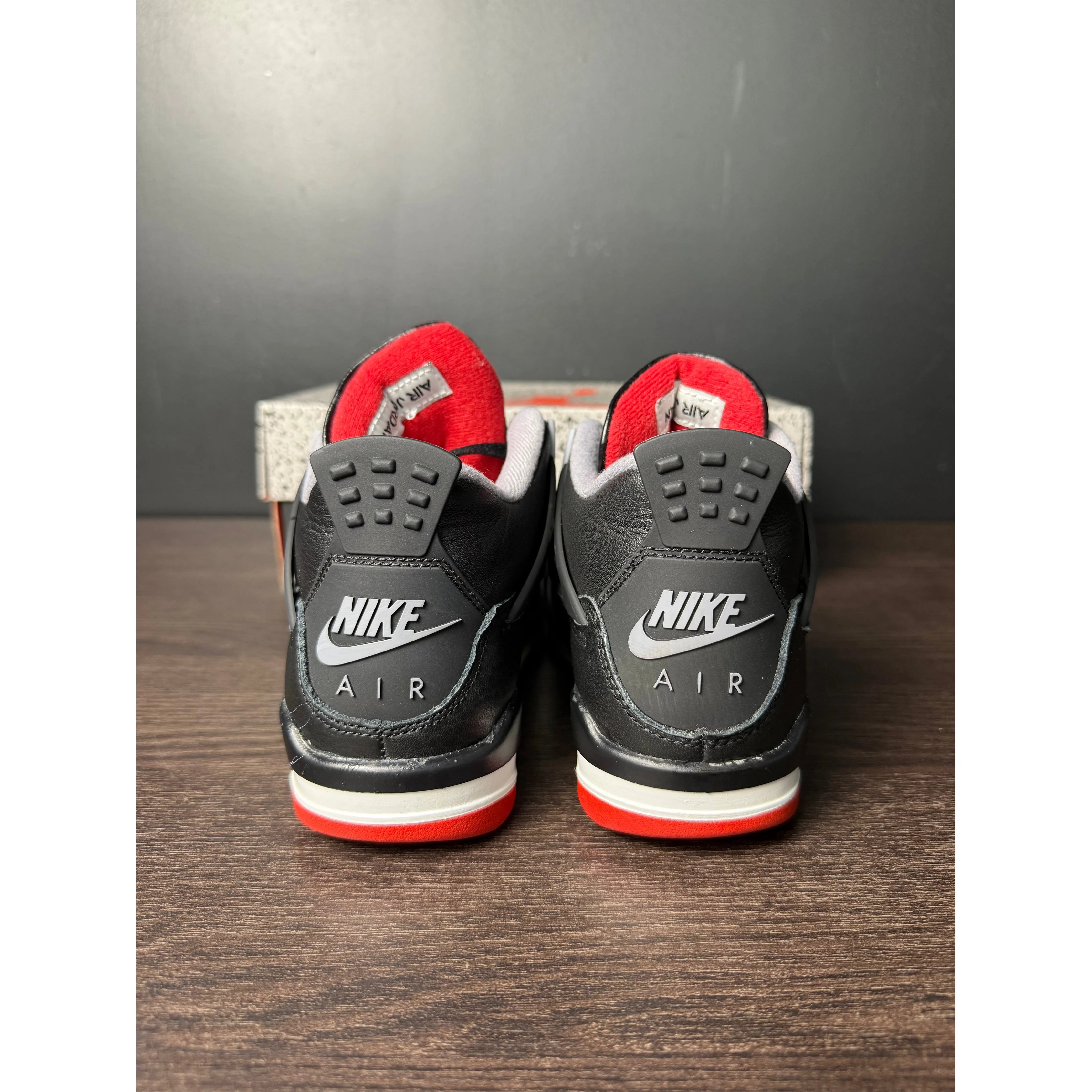 Air Jordan 4 Retro "Bred Reimagined" (GS) **PRE-OWNED**
