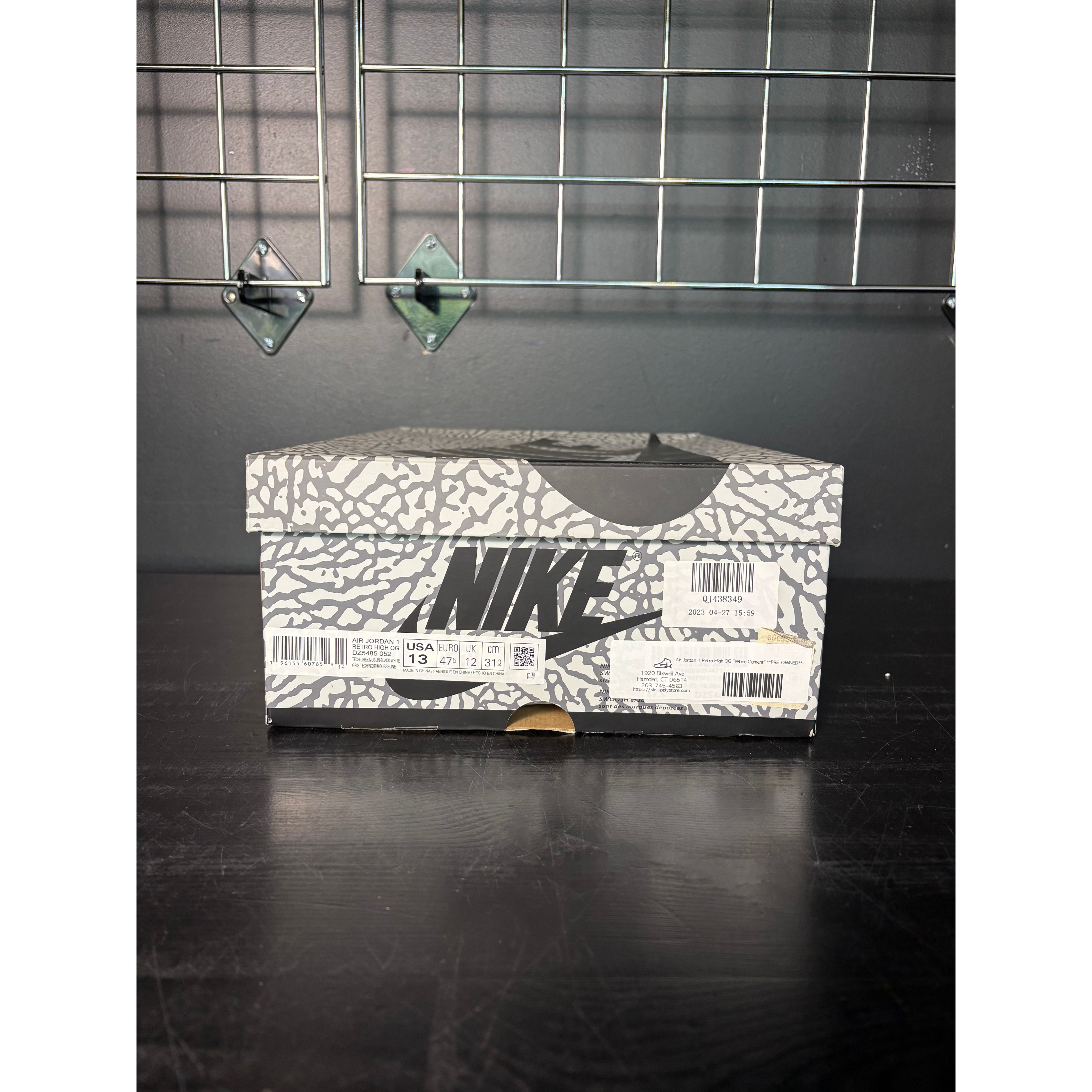 Air Jordan 1 Retro High OG "White Cement" **PRE-OWNED**