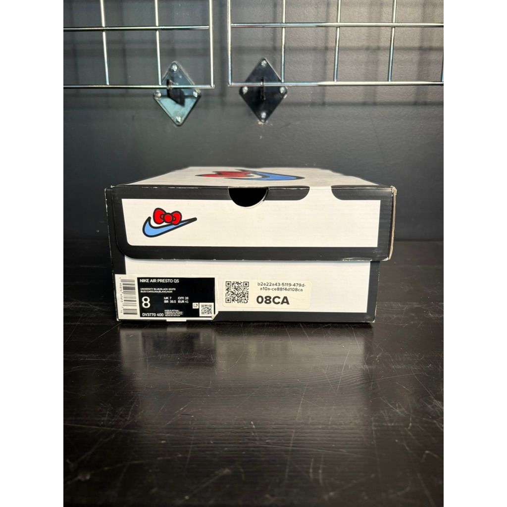 Nike Air Presto "Hello Kitty" (2022) **PRE-OWNED**