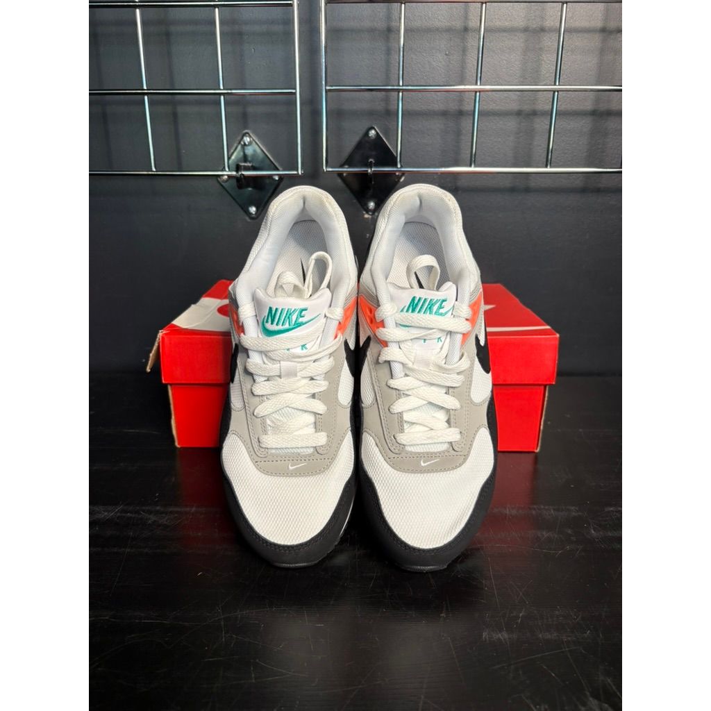 Nike Air Max "Correlate" (Bright Mango) (WMNS) **PRE-OWNED**