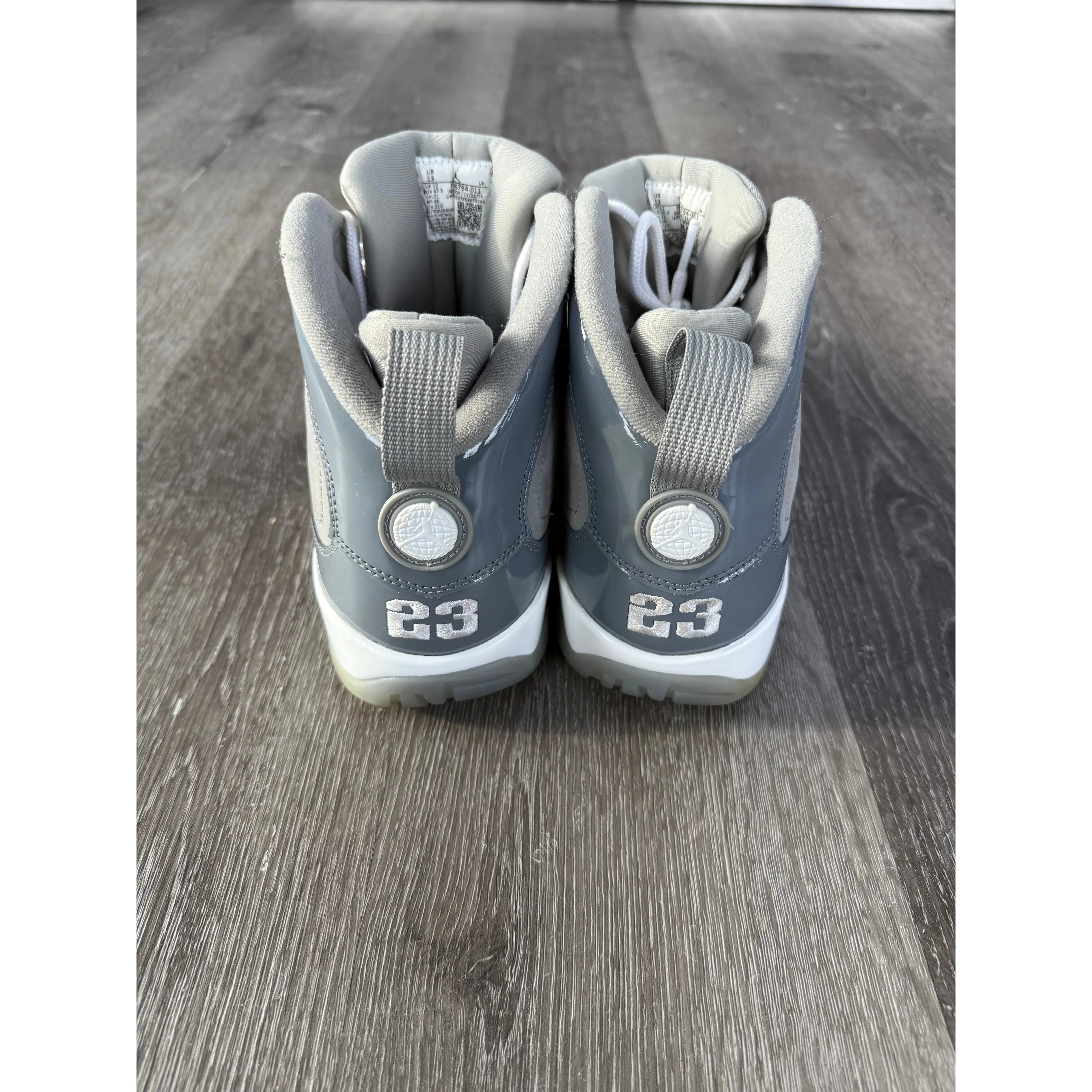 Air Jordan 9 Retro "Cool Grey" (2025) **PRE-OWNED** NO BOX