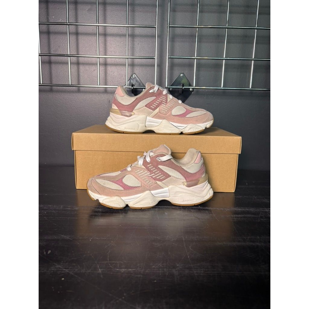 New Balance 9060 Sparrow Flat Taupe (PS) **PRE-OWNED** REP. BOX