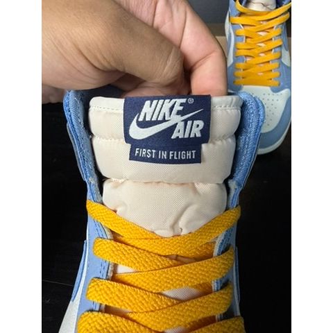 Air Jordan 1 High OG "First in Flight" (WMNS) **PRE-OWNED**