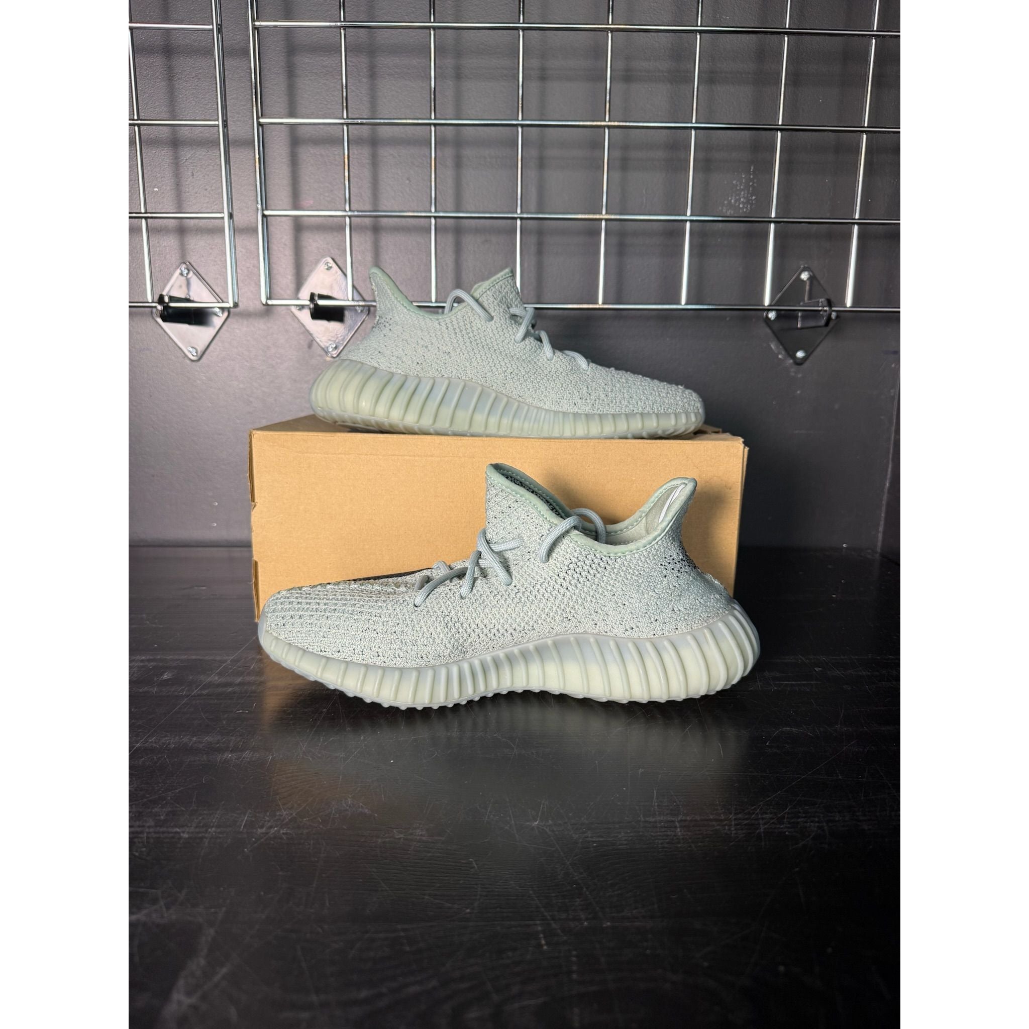Adidas Yeezy Boost 350 V2 "Salt" **PRE-OWNED**