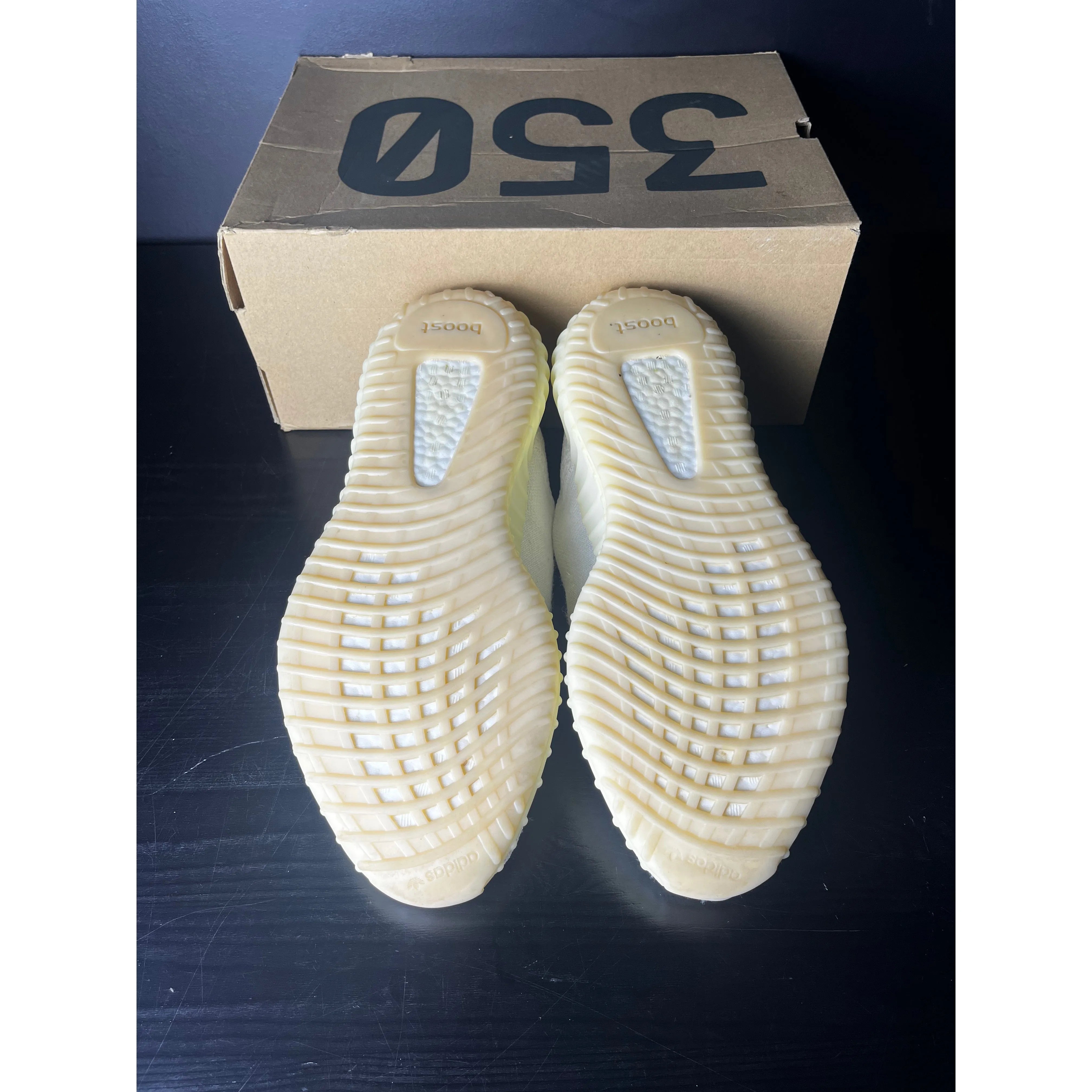 adidas Yeezy Boost 350 V2 "Bone" **PRE-OWNED**