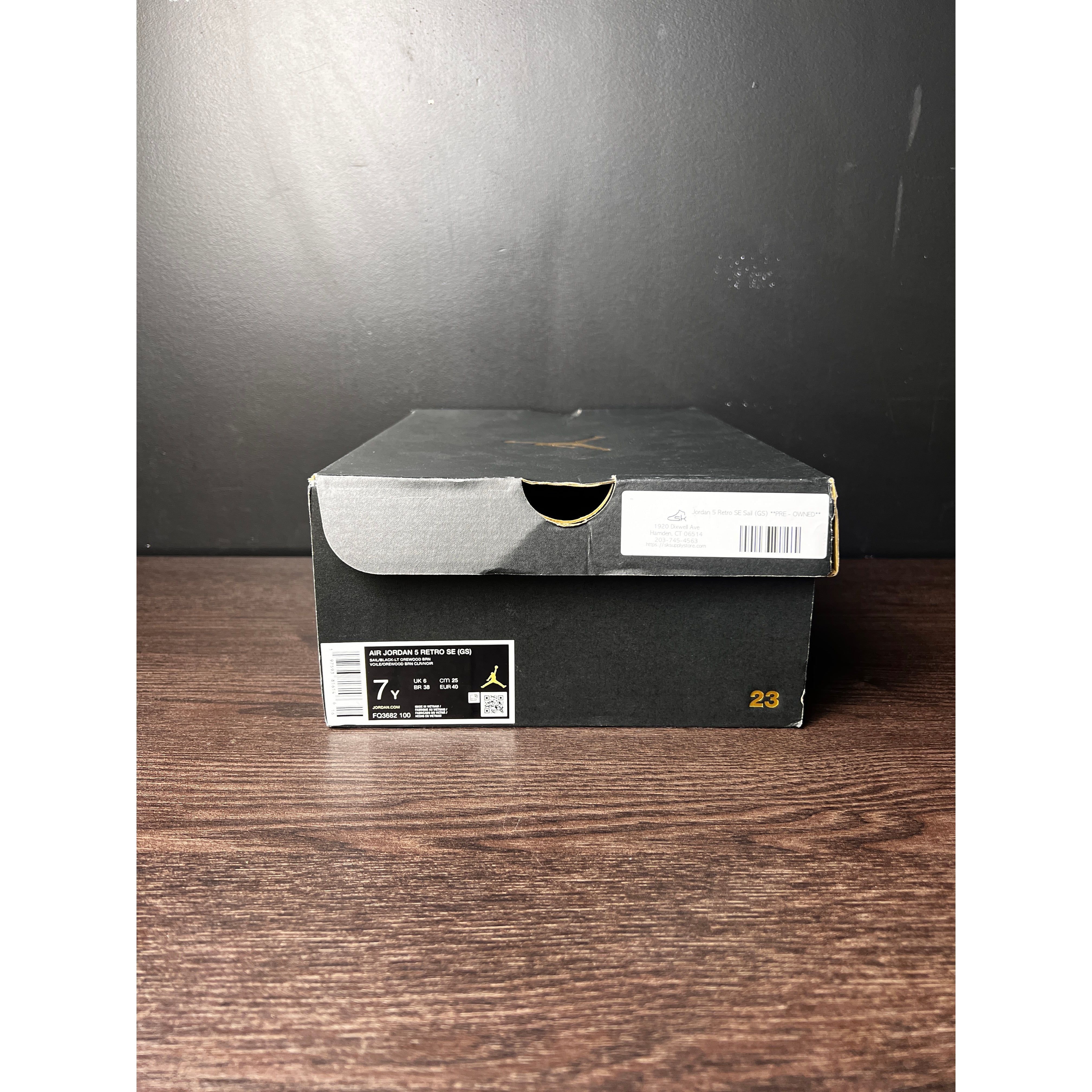 Air Jordan 5 Retro SE "Sail" (GS) **PRE-OWNED**