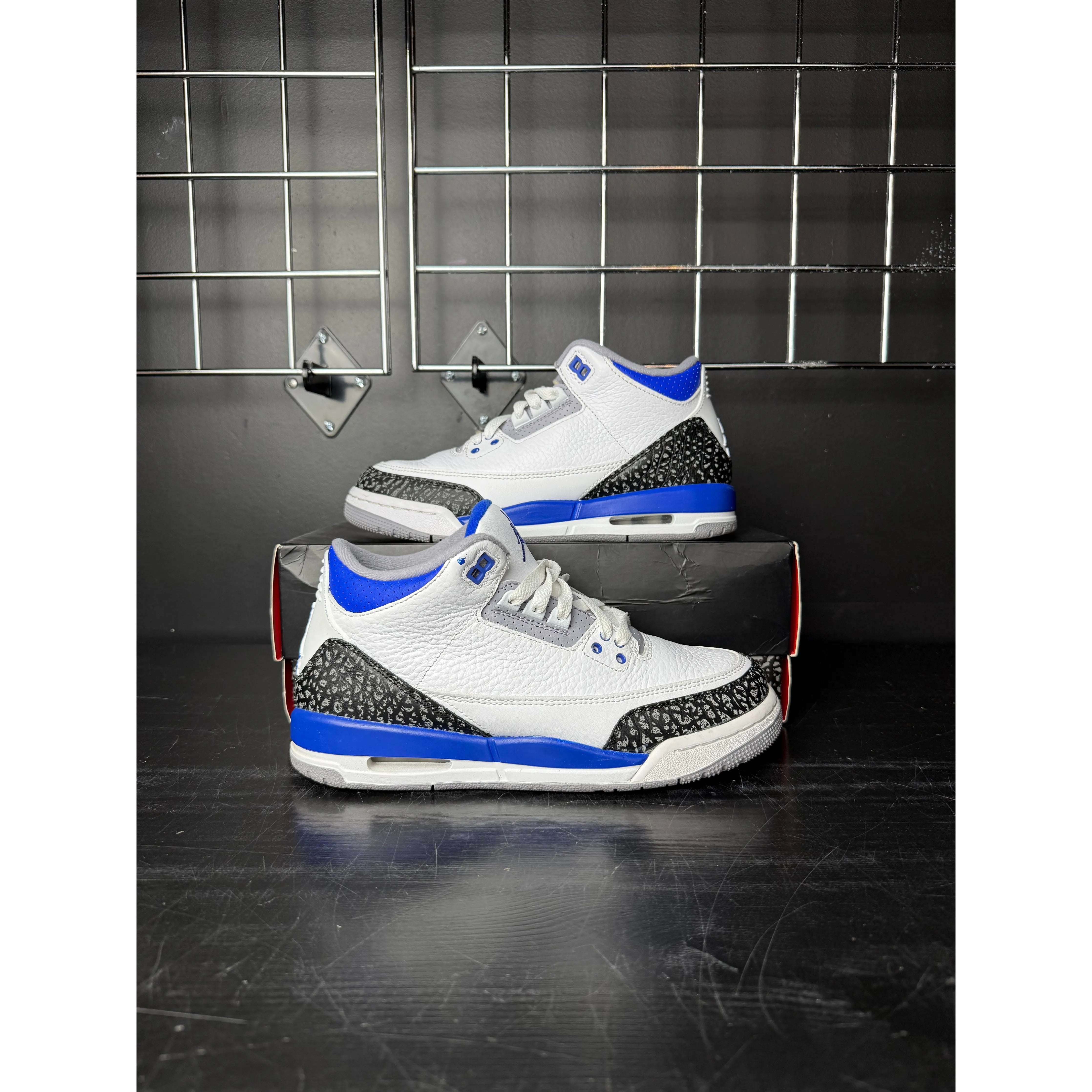 Air Jordan 3 Retro "Racer Blue" (GS) **PRE-OWNED**