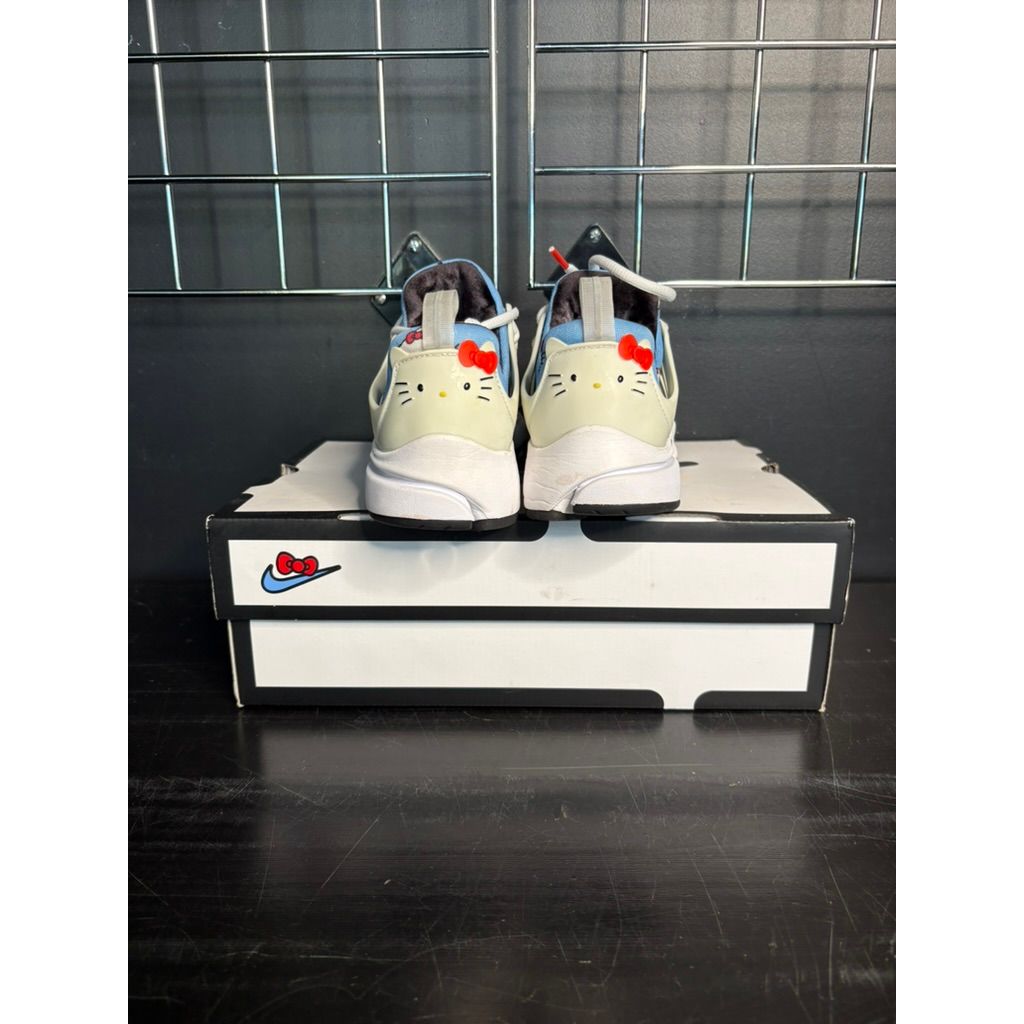 Nike Air Presto "Hello Kitty" (2022) **PRE-OWNED**