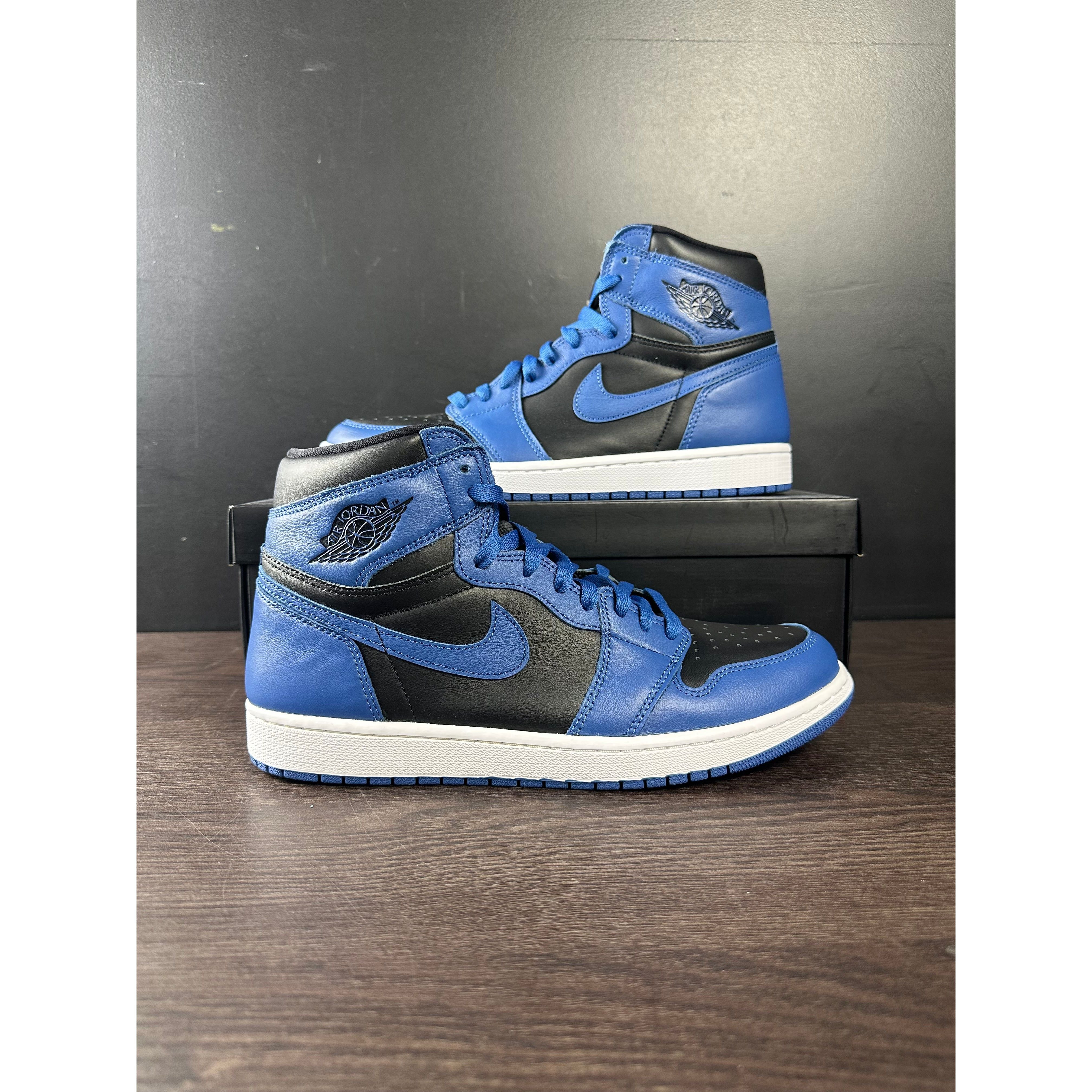 Air Jordan 1 Retro High OG "Dark Marina Blue" **PRE-OWNED**