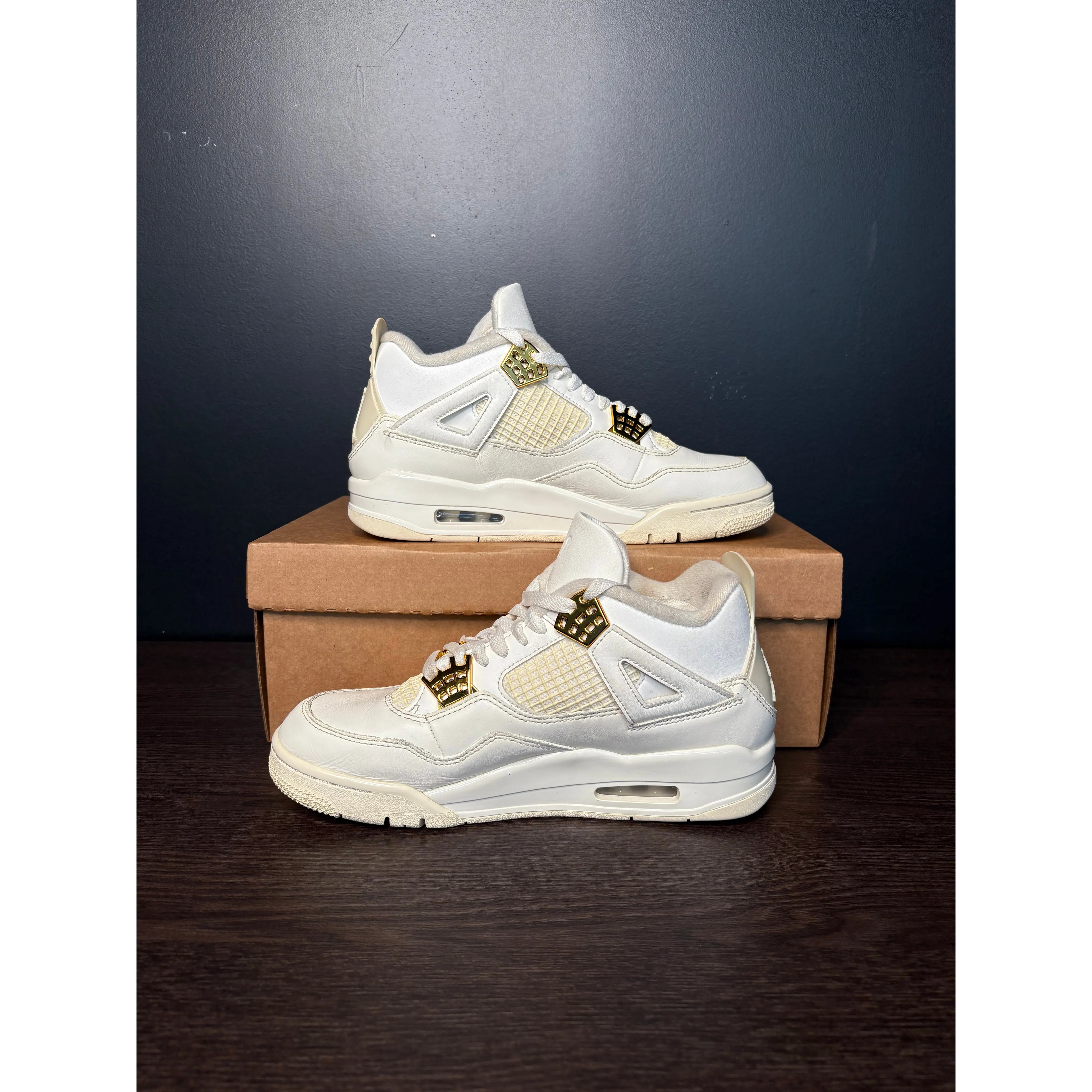 Air Jordan 4 Retro "Metallic Gold" (WMNS) **PRE-OWNED** REP. BOX
