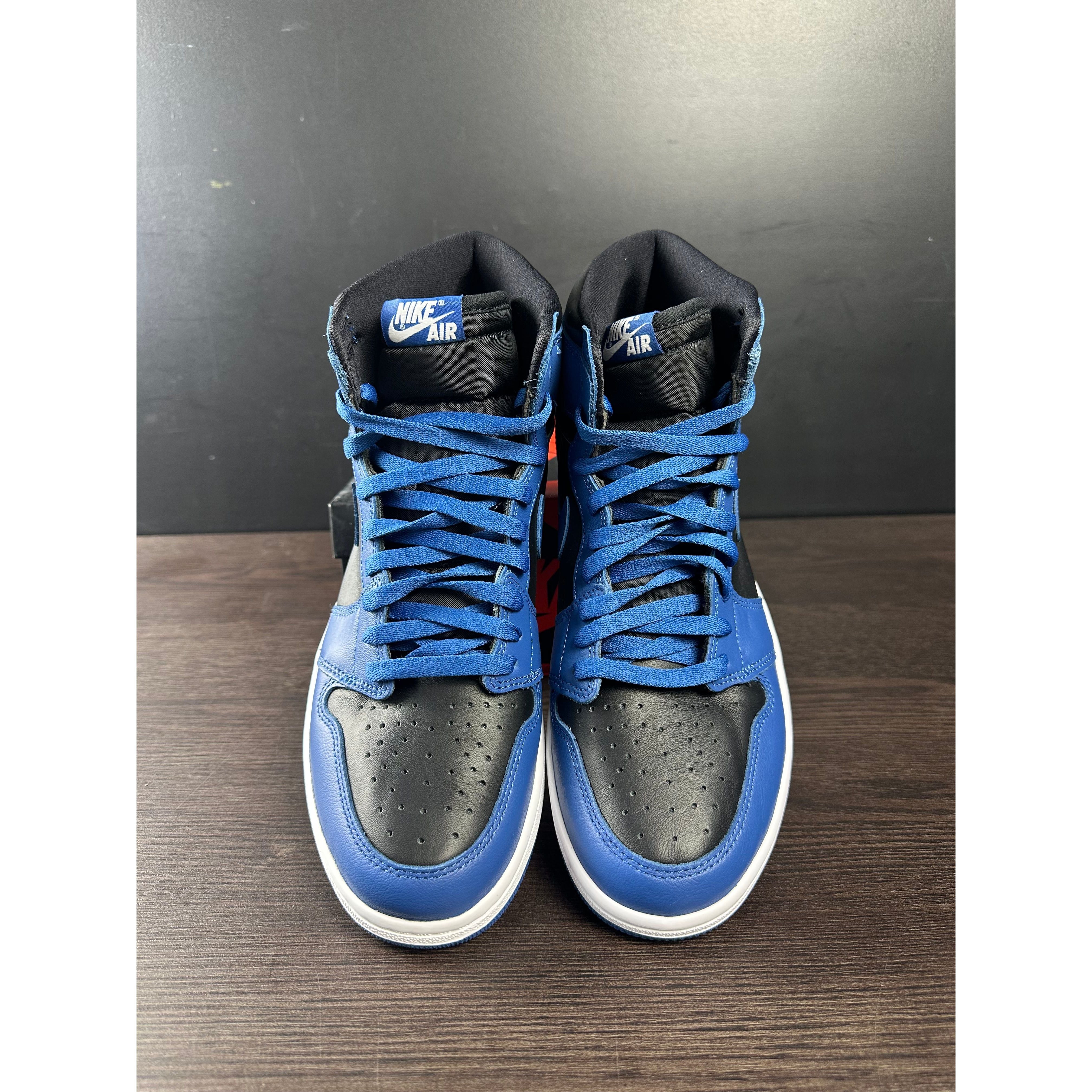 Air Jordan 1 Retro High OG "Dark Marina Blue" **PRE-OWNED**