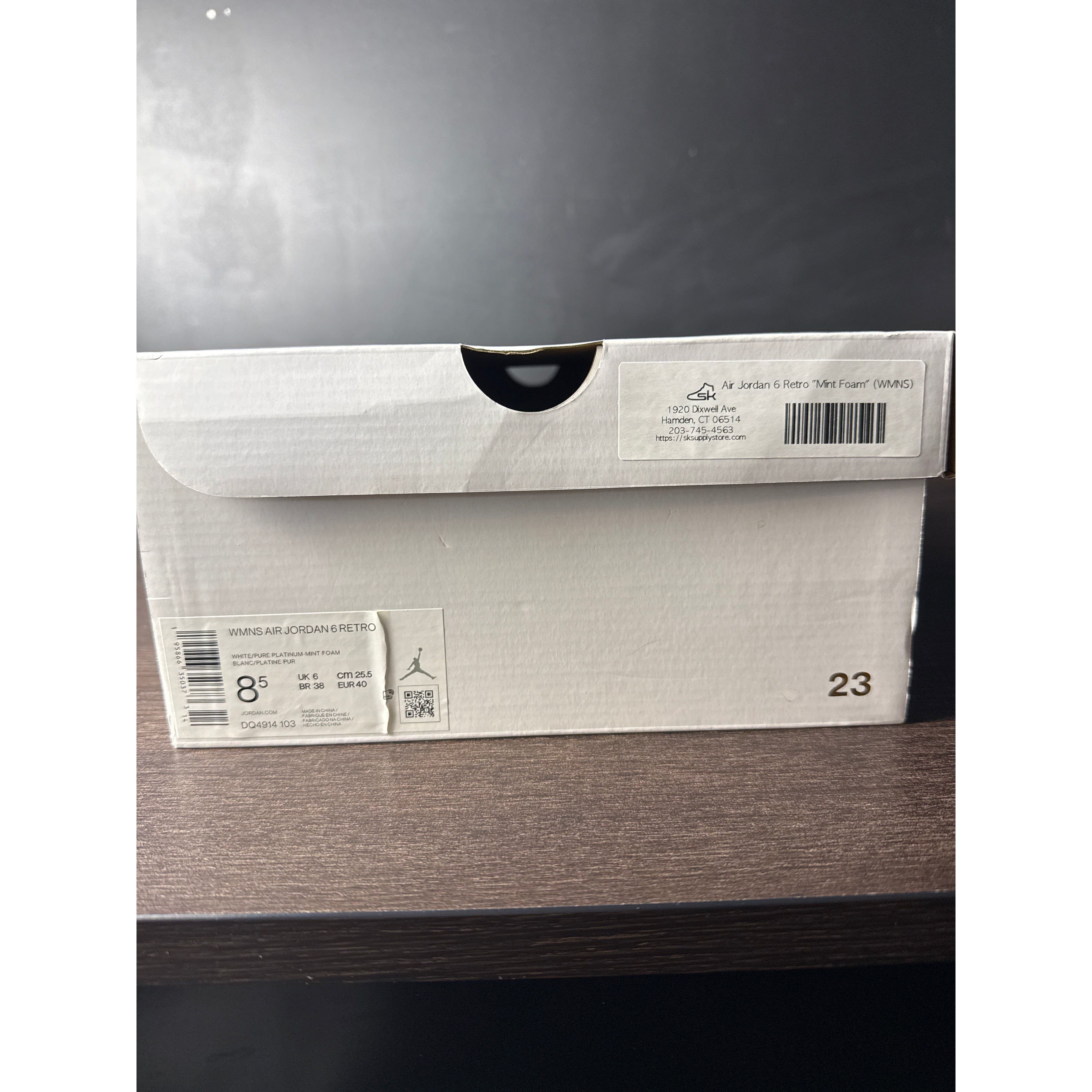 Air Jordan 6 Retro "Mint Foam" (WMNS) **PRE-OWNED**