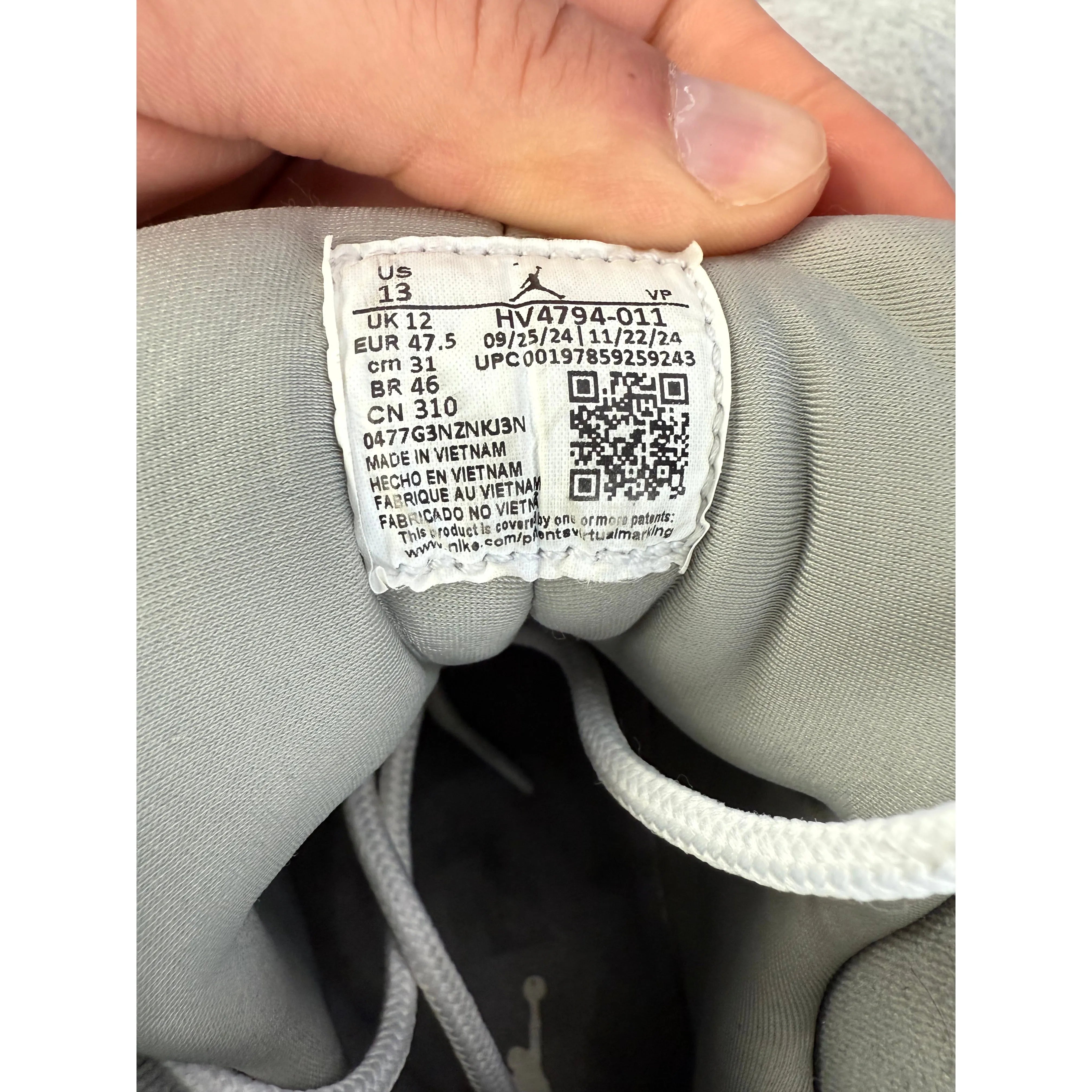 Air Jordan 9 Retro "Cool Grey" (2025) **PRE-OWNED** NO BOX