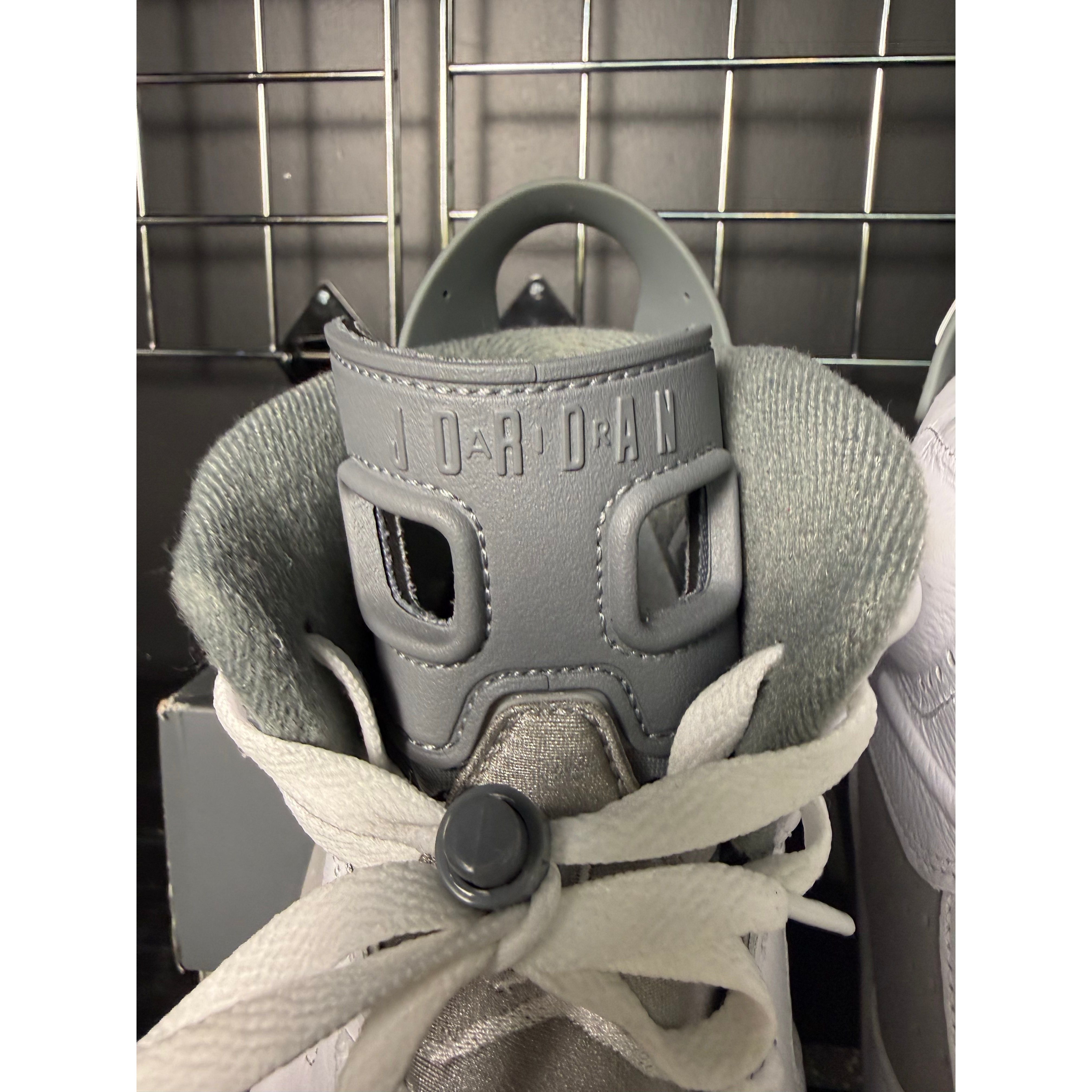 Air Jordan 6 Retro "Cool Grey" **PRE-OWNED**