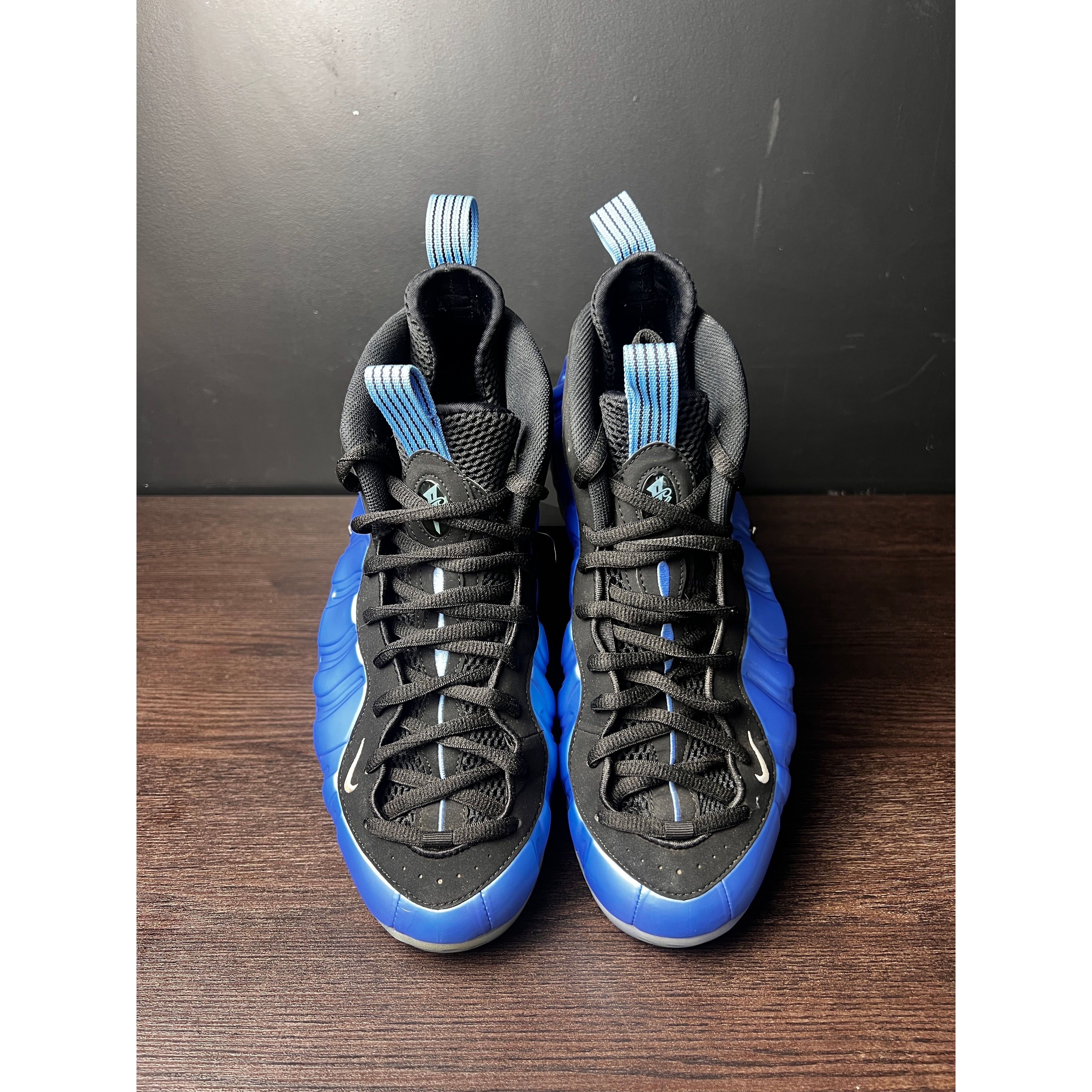 Nike Air Foamposite One "University Blue" **PRE-OWNED**