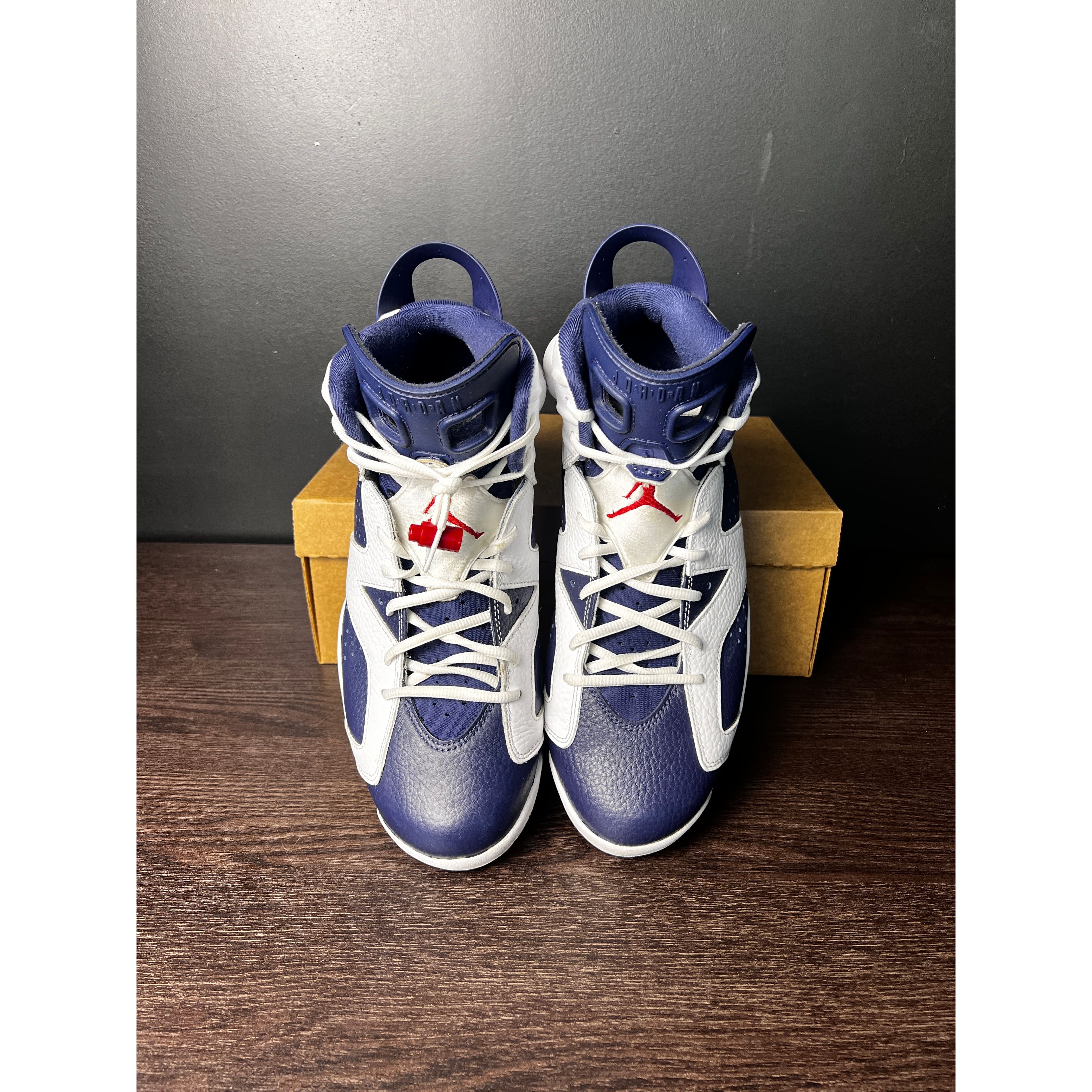 Air Jordan 6 Retro "Olympic" (2024) **PRE-OWNED**