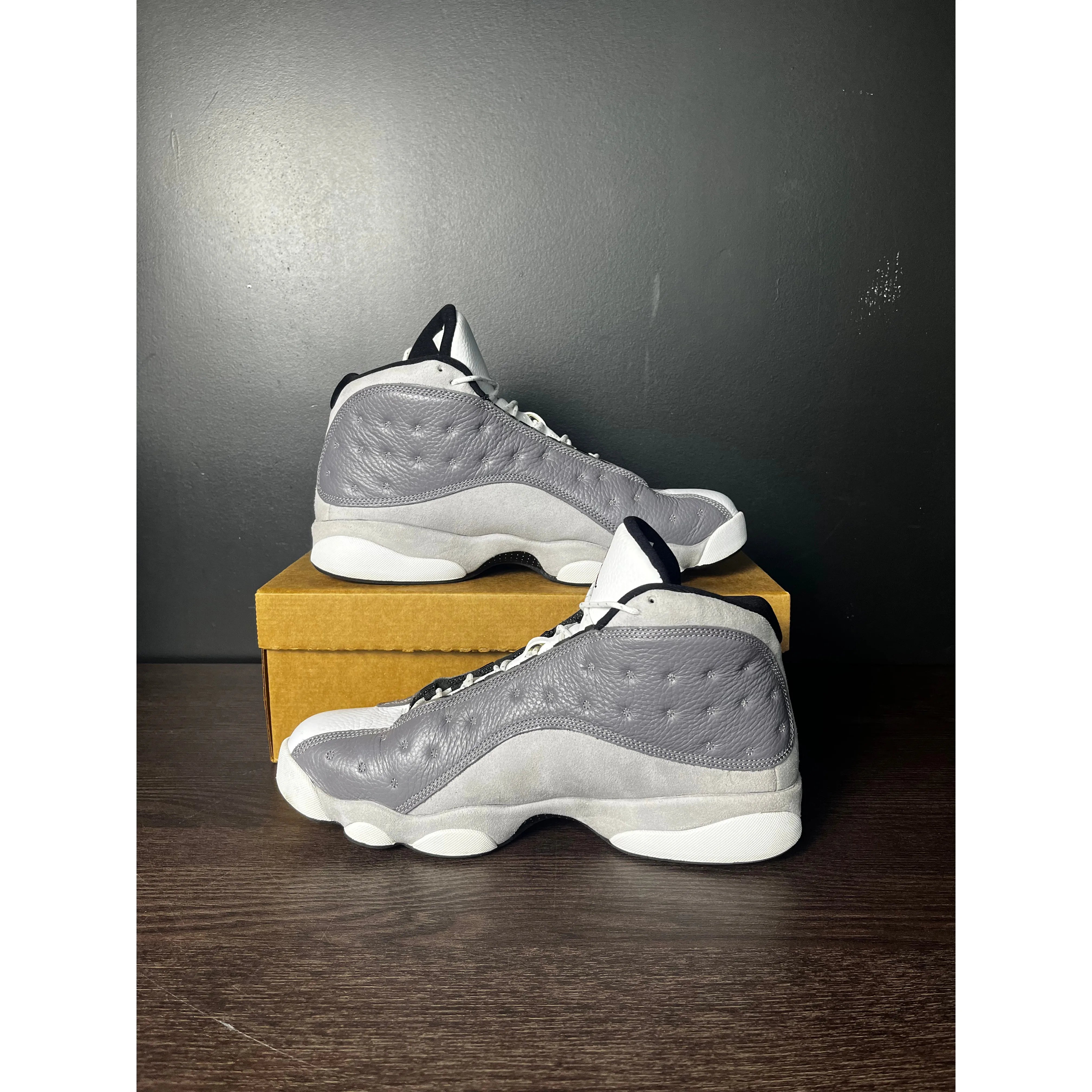 Air Jordan 13 Retro "Atmosphere Grey" **PRE-OWNED**REP. BOX