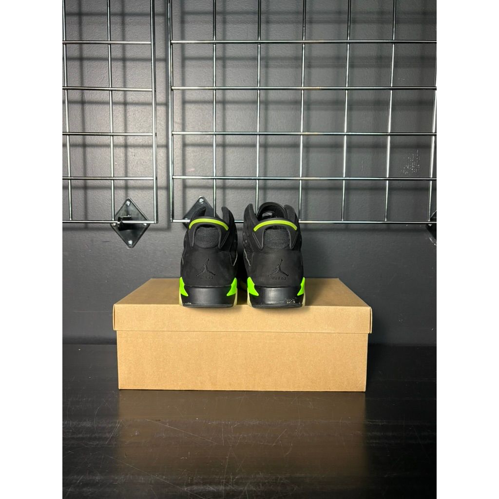 AirJordan 6 "Electric Green" (GS) **PRE OWNED** REP. BOX