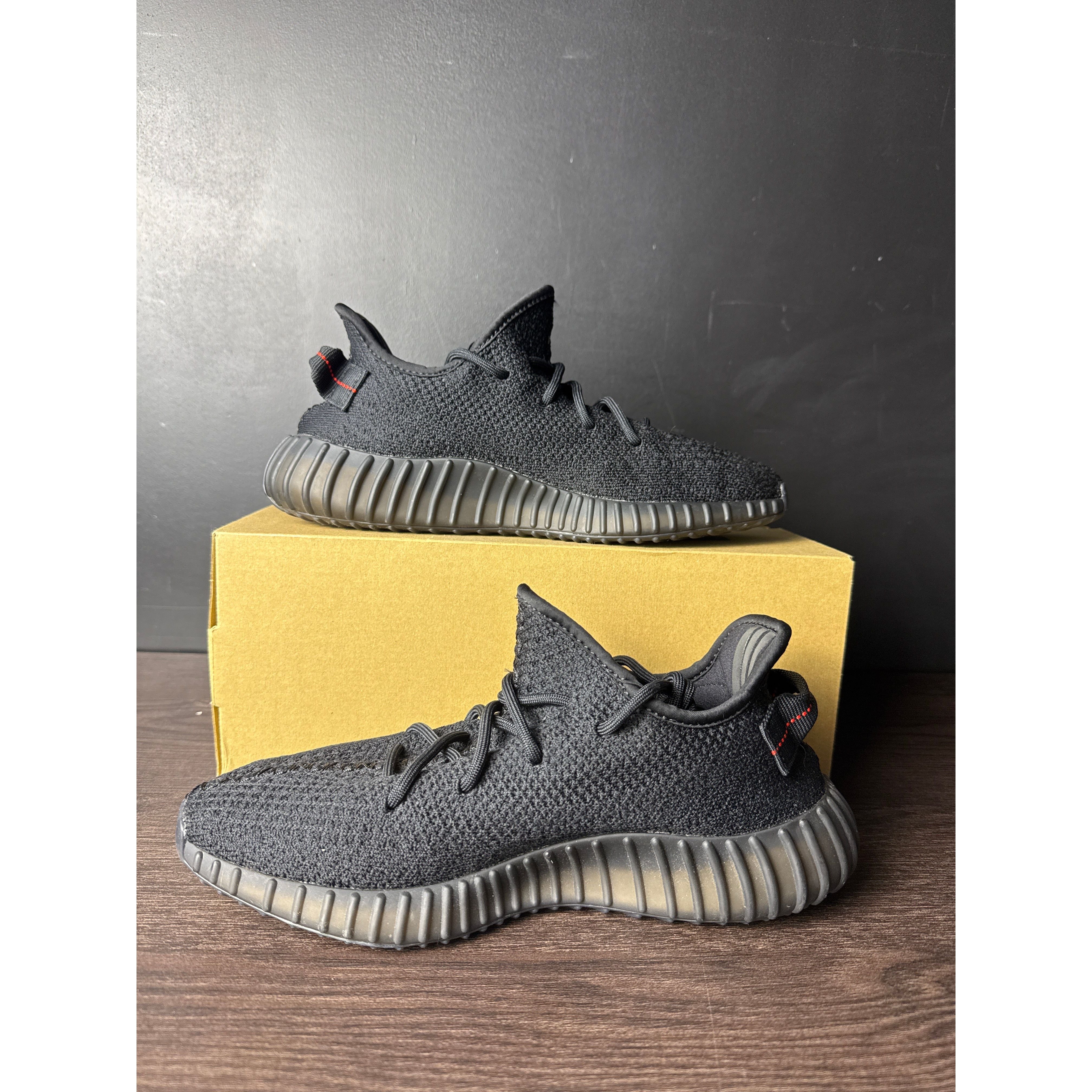 adidas Yeezy Boost 350 V2 "Bred" (Black Red) **PRE-OWNED**
