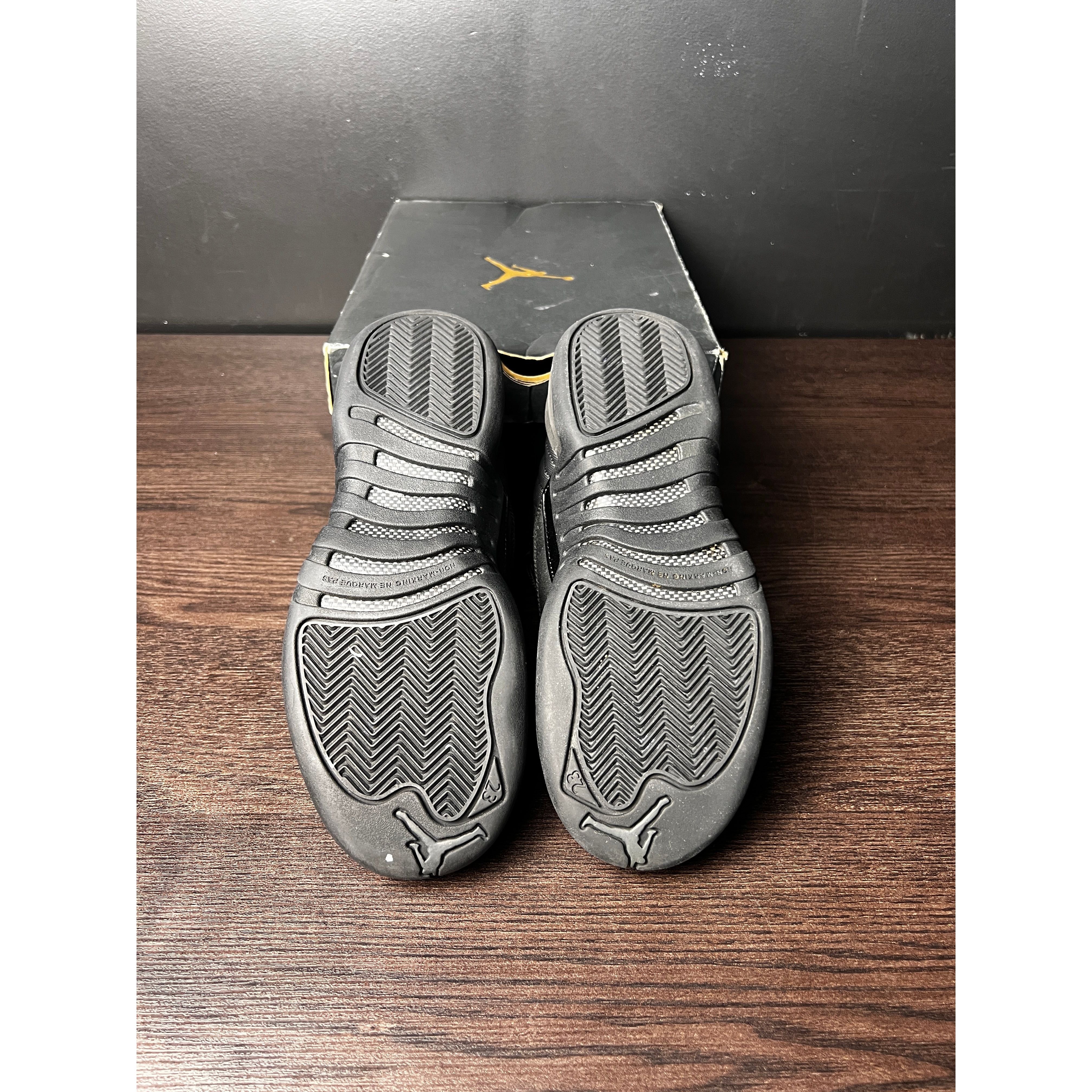 Air Jordan 12 Retro "Winter Black" (GS) **PRE-OWNED**