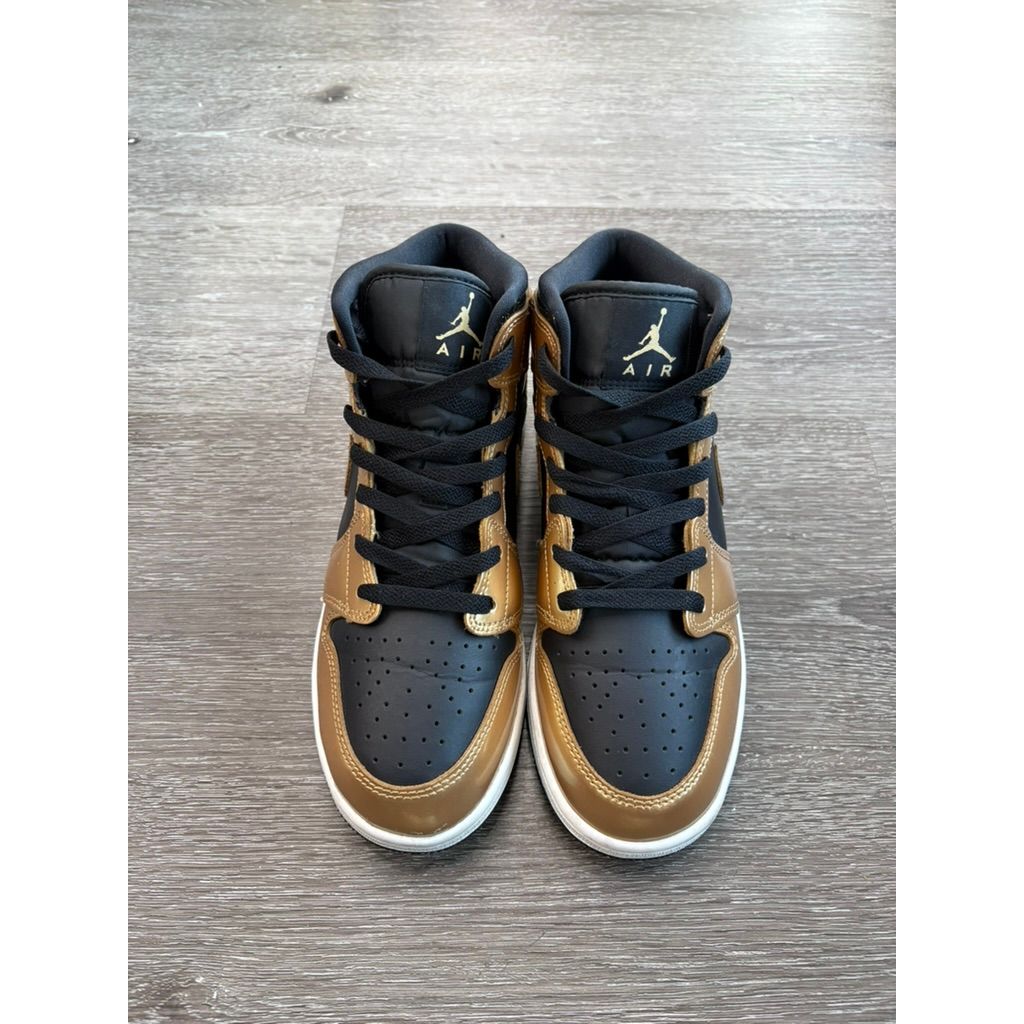 Air Jordan 1 Mid SE "Metallic Gold Black" (GS) **PRE-OWNED**