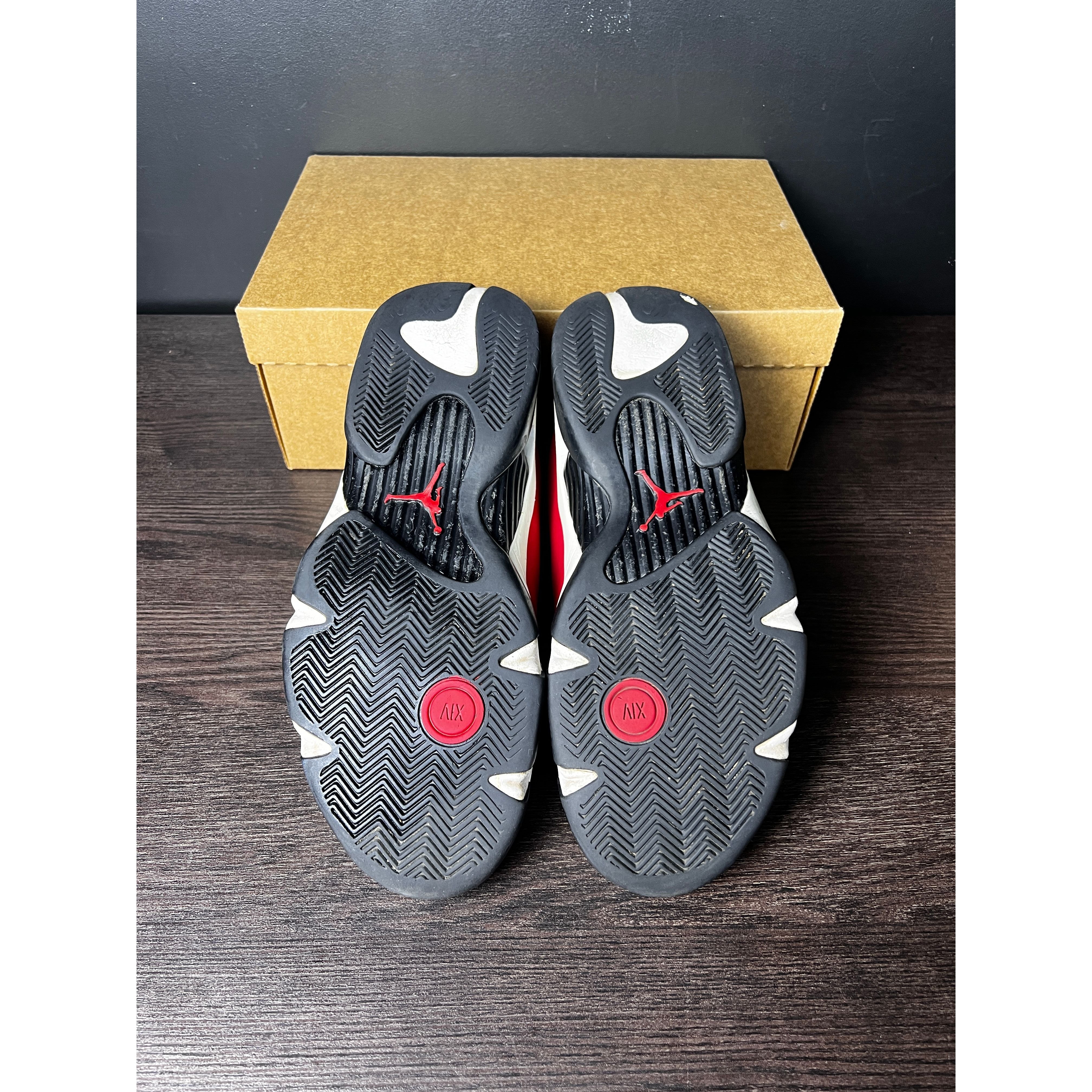 Air Jordan 14 Retro "Gym Red Toro" **PRE-OWNED** REP. BOX