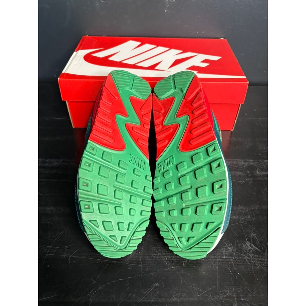 Nike Air Max 90 "Nordic Christmas" (2020) **PRE-OWNED**