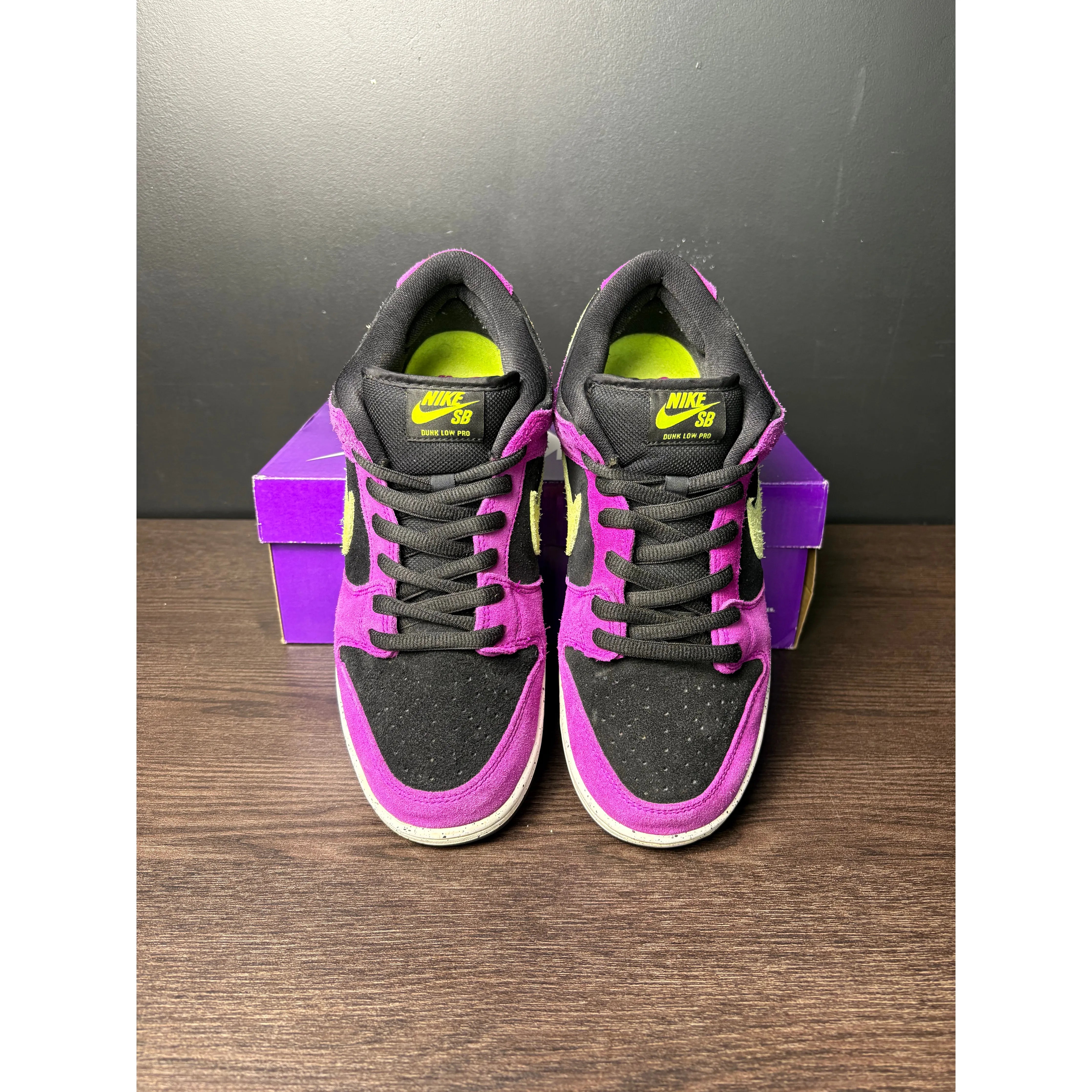 Nike SB Dunk Low Pro x ACG Terra "Red Plum" **PRE-OWNED**
