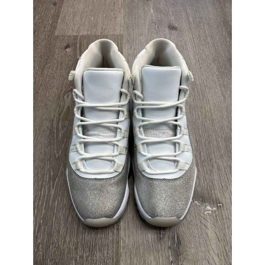 Air Jordan 11 Retro "White Metallic Silver" (WMNS) **PRE-OWNED**