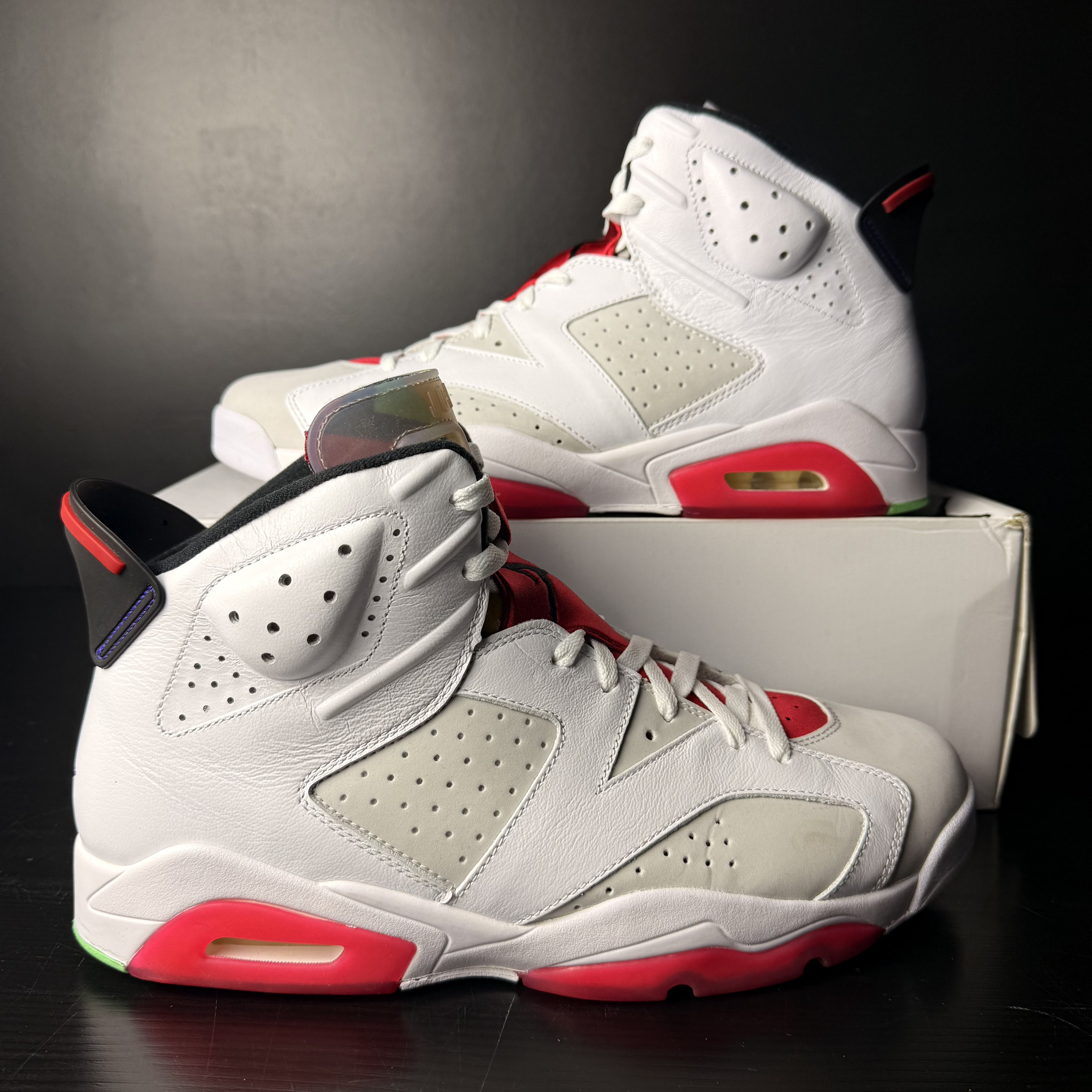 Air Jordan 6 Retro "Hare" **PRE-OWNED**