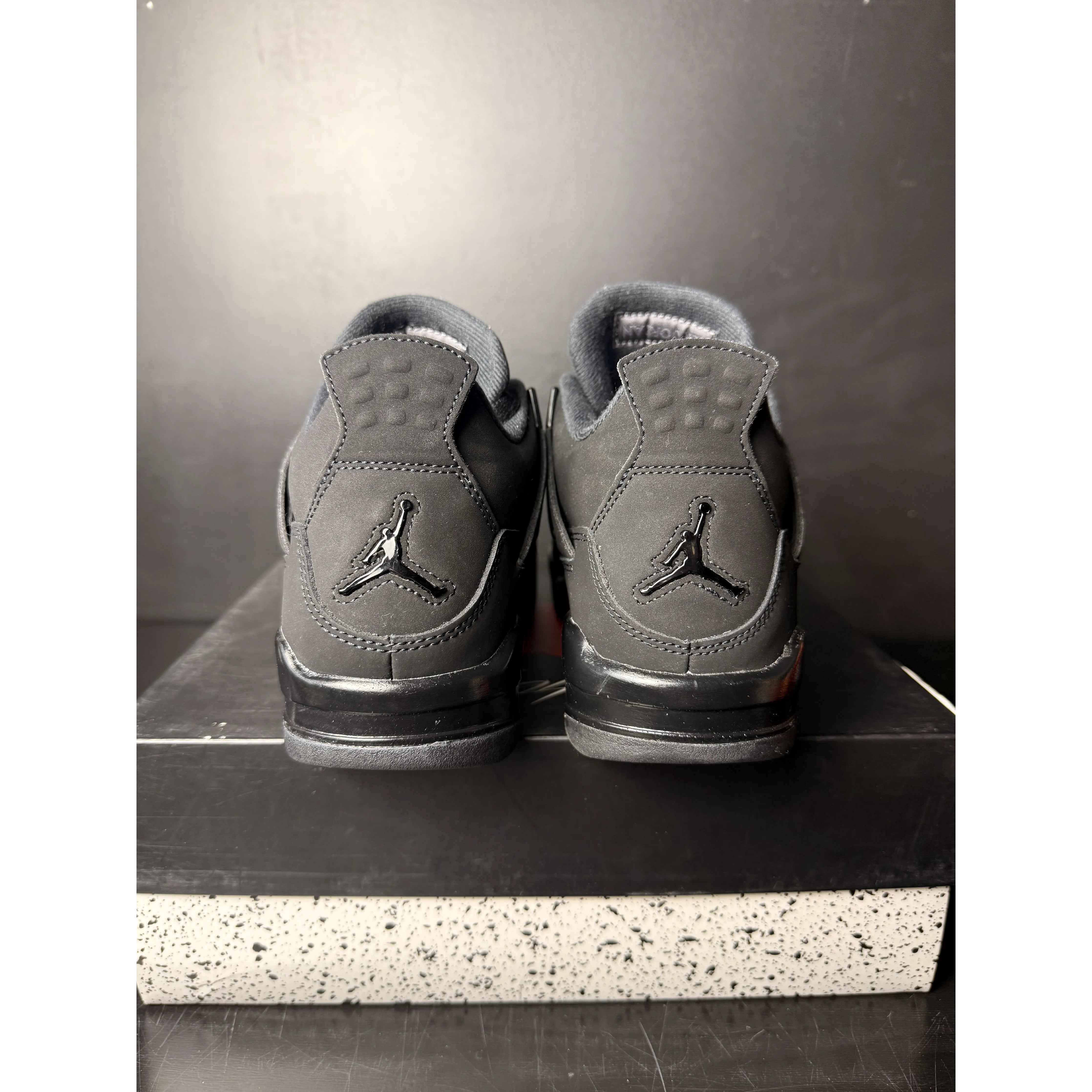 Air Jordan 4 Retro "Black Cat" (2020) (GS) **PRE-OWNED**