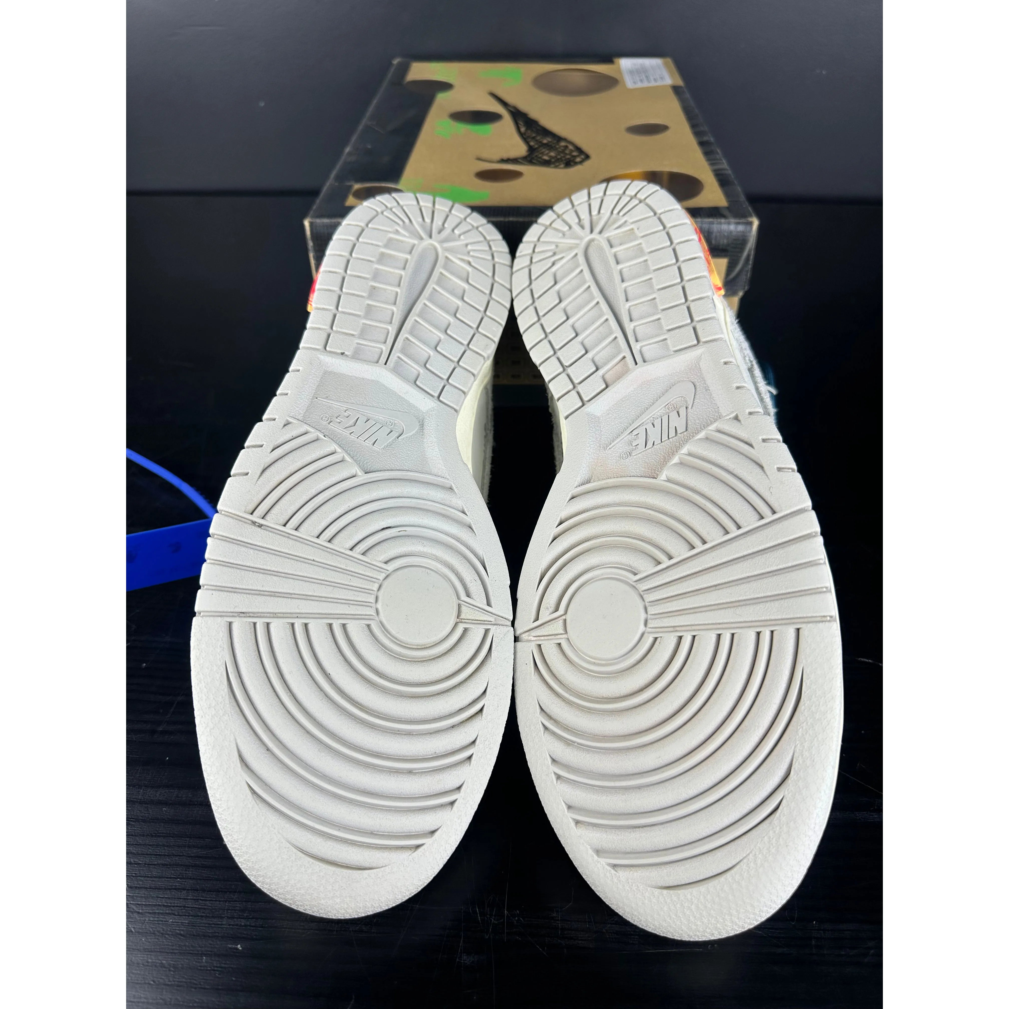 Nike Dunk Low x Off-White "Lot 16" **PRE-OWNED**