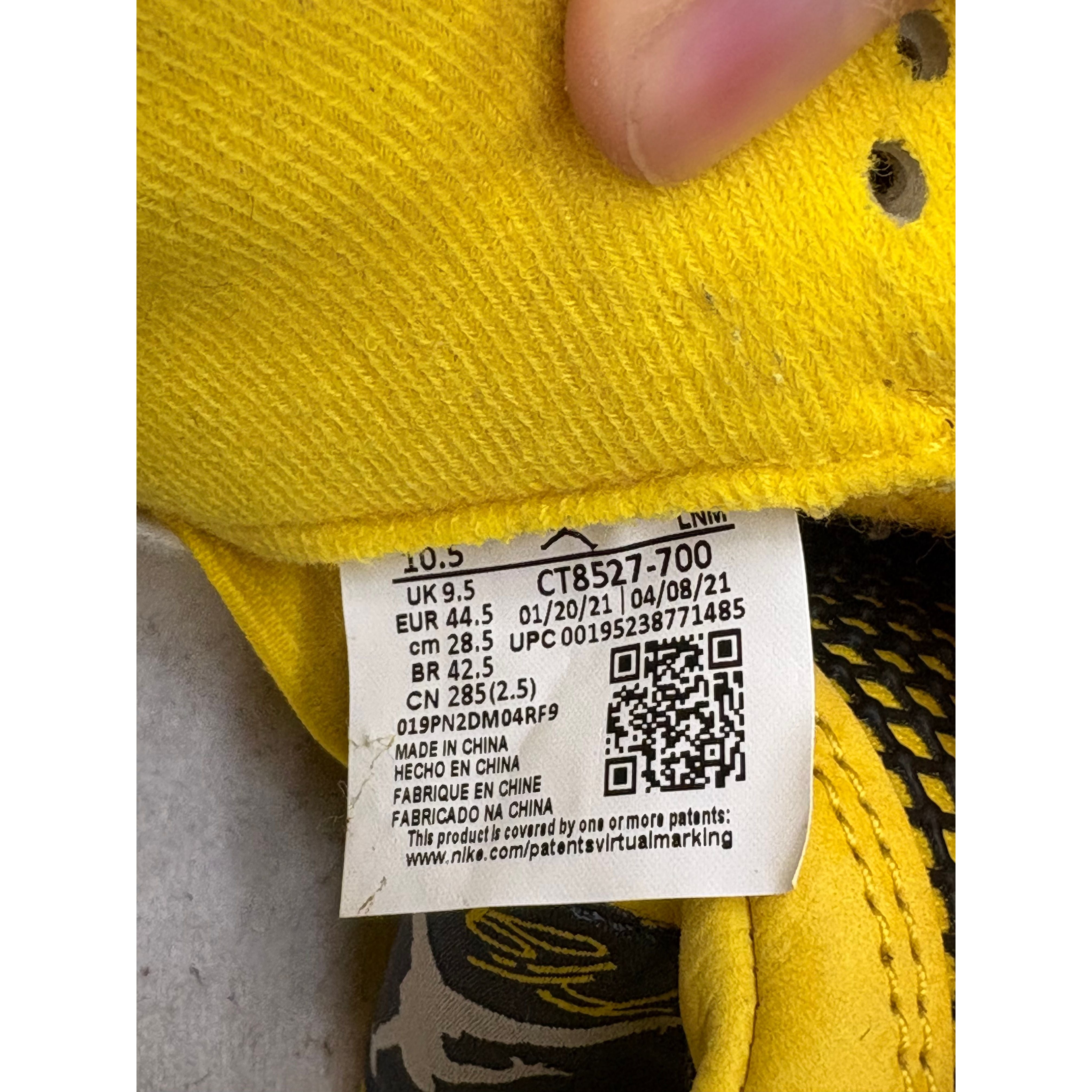 Air Jordan 4 Retro "Lightning" (2021) **PRE-OWNED**