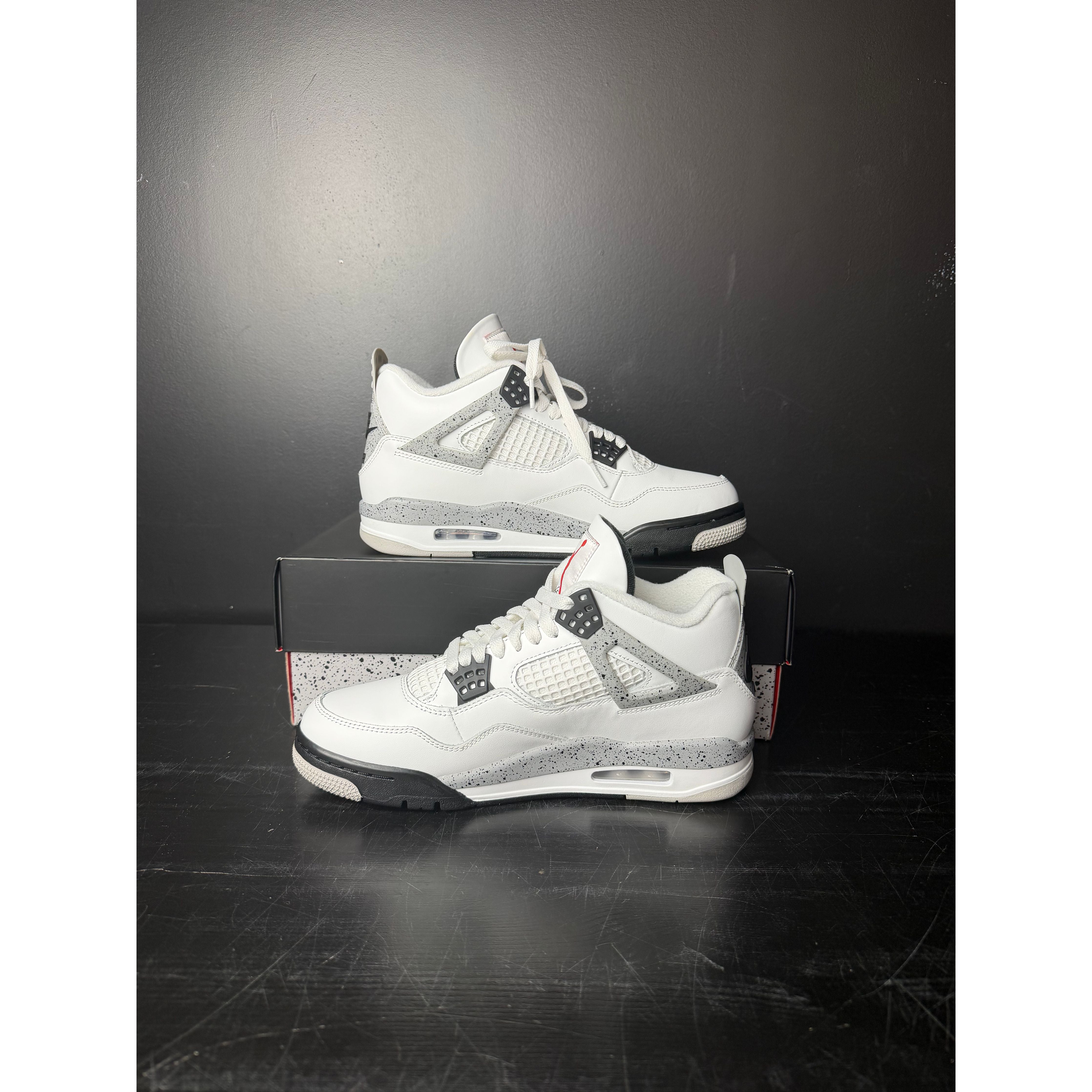 Air Jordan 4 Retro "White Cement" (2025) **PRE-OWNED**