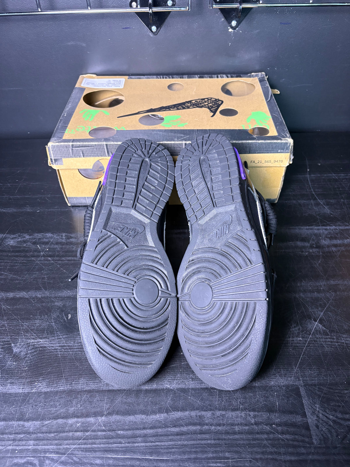 Nike Dunk Low Off-White "Lot 50" **PRE-OWNED**
