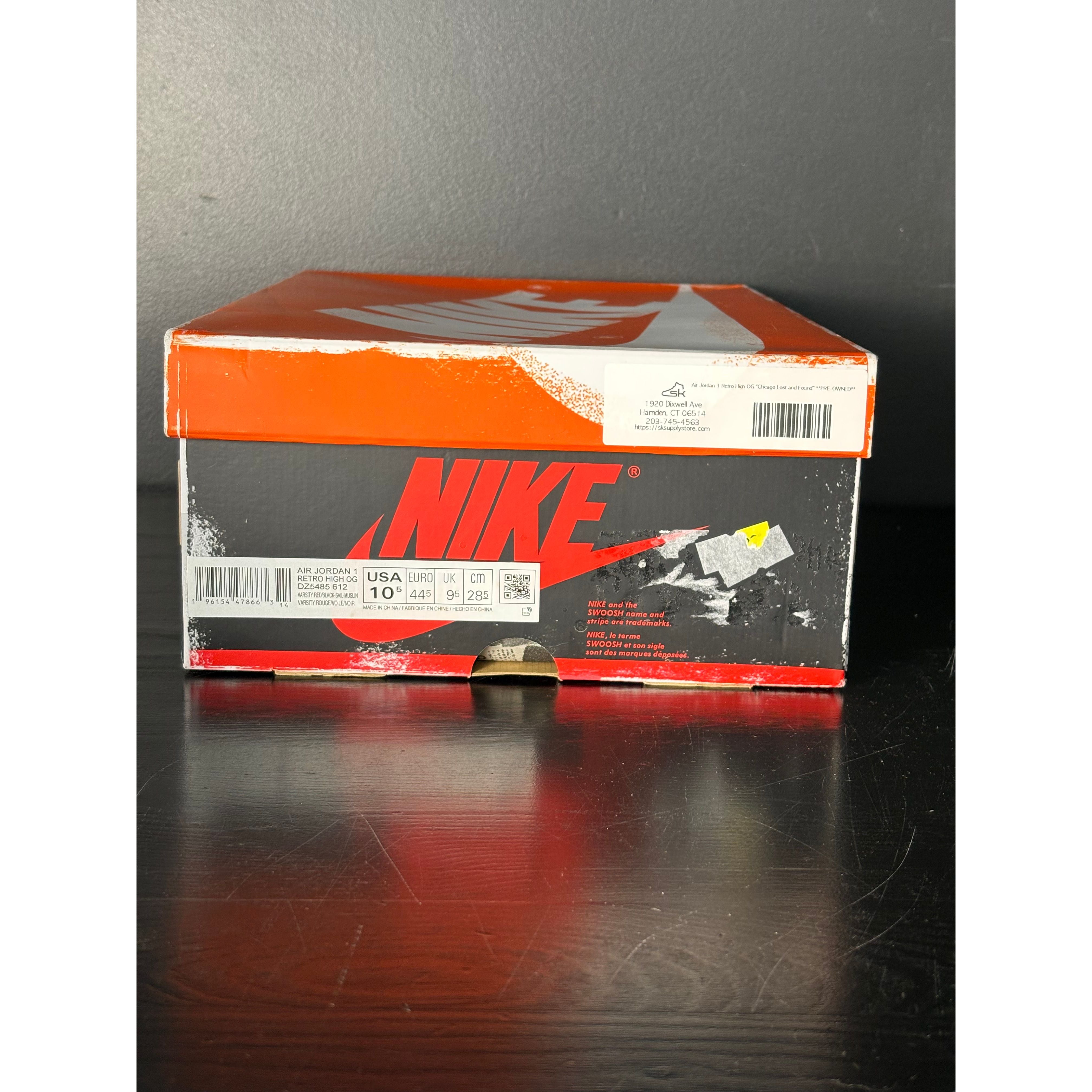 Air Jordan 1 Retro High OG "Chicago Lost and Found" **PRE-OWNED**