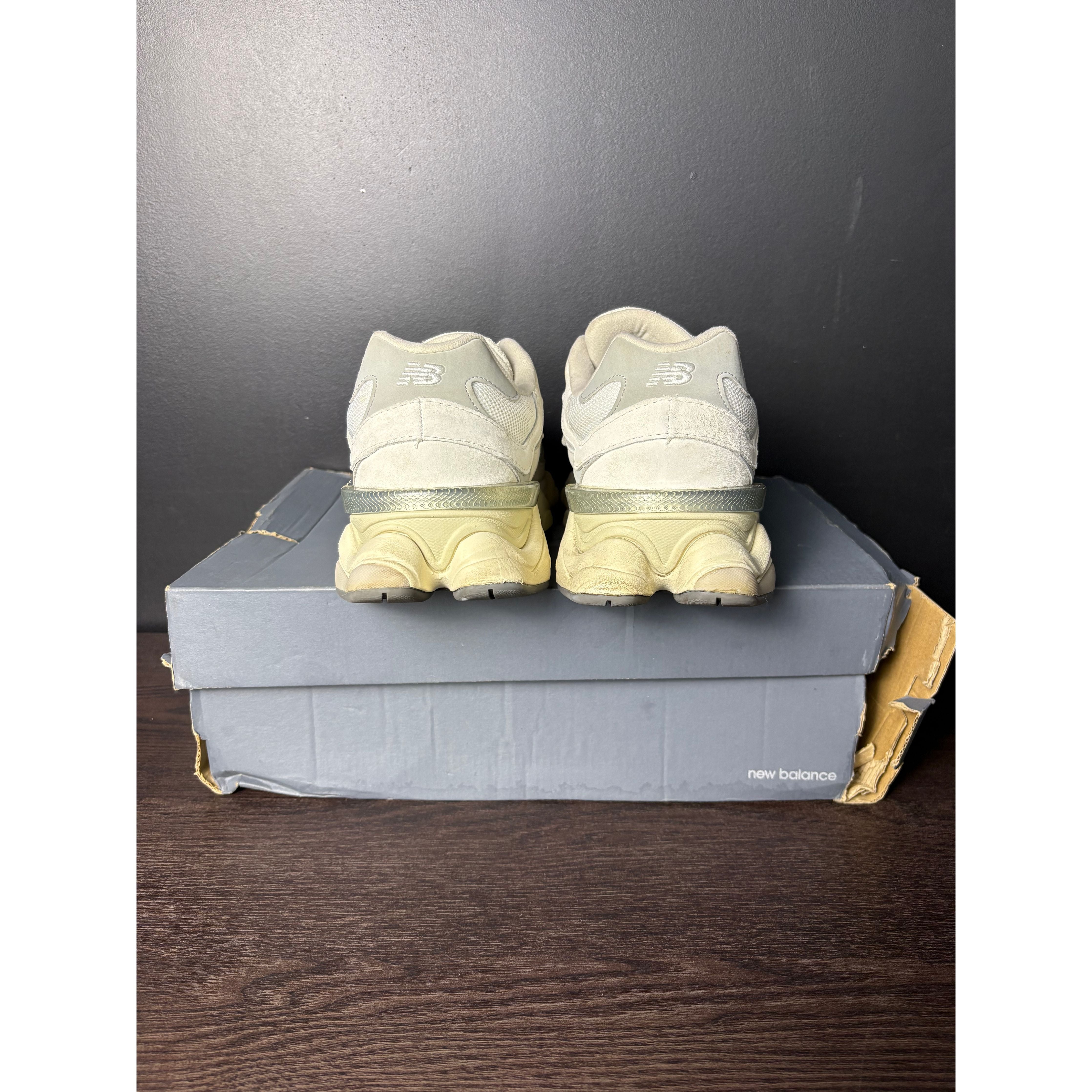 New Balance 9060 "Sea Salt White" **PRE-OWNED**