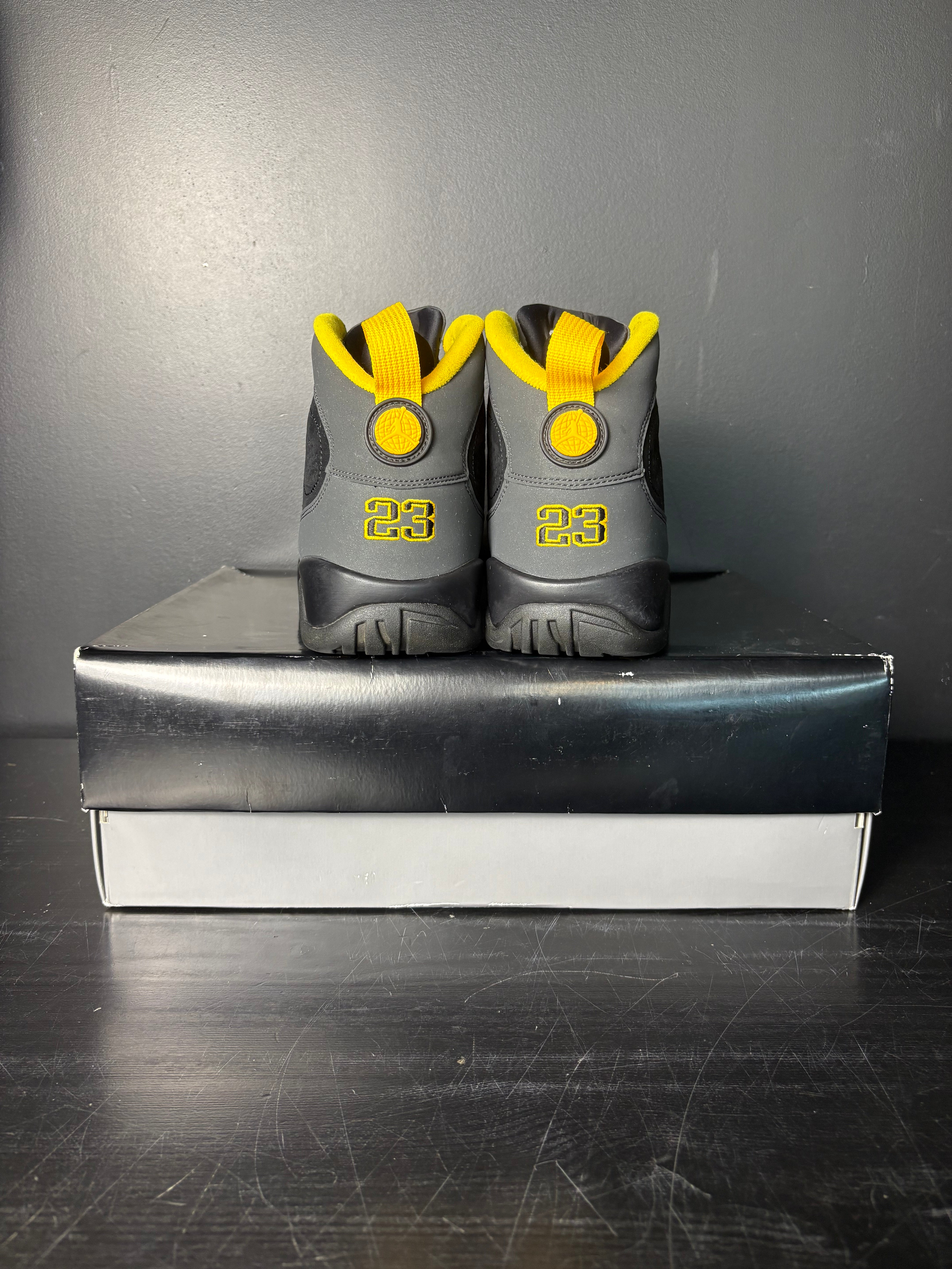 Air Jordan 9 Retro "Dark Charcoal" **PRE-OWNED**