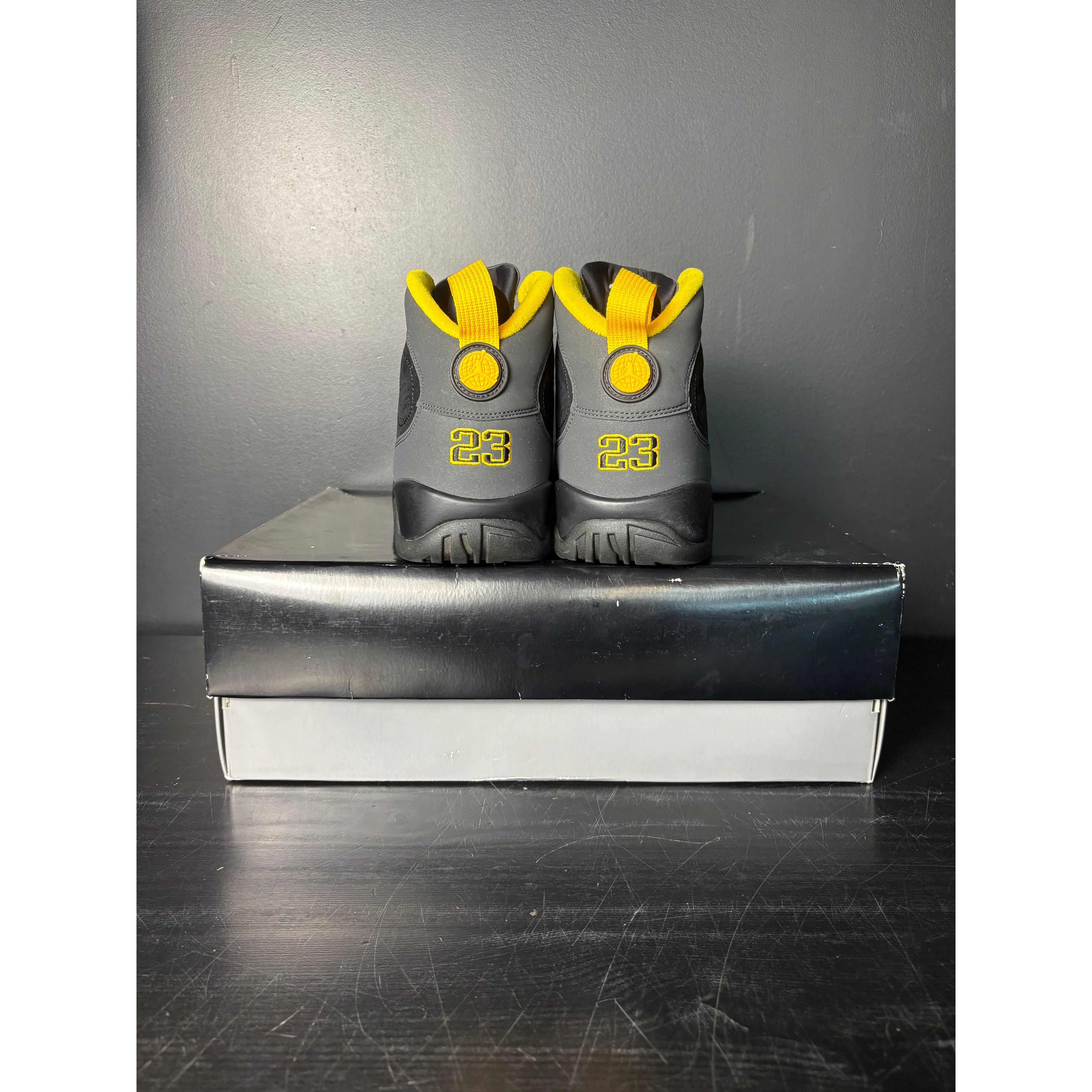 Air Jordan 9 Retro "Dark Charcoal" **PRE-OWNED**