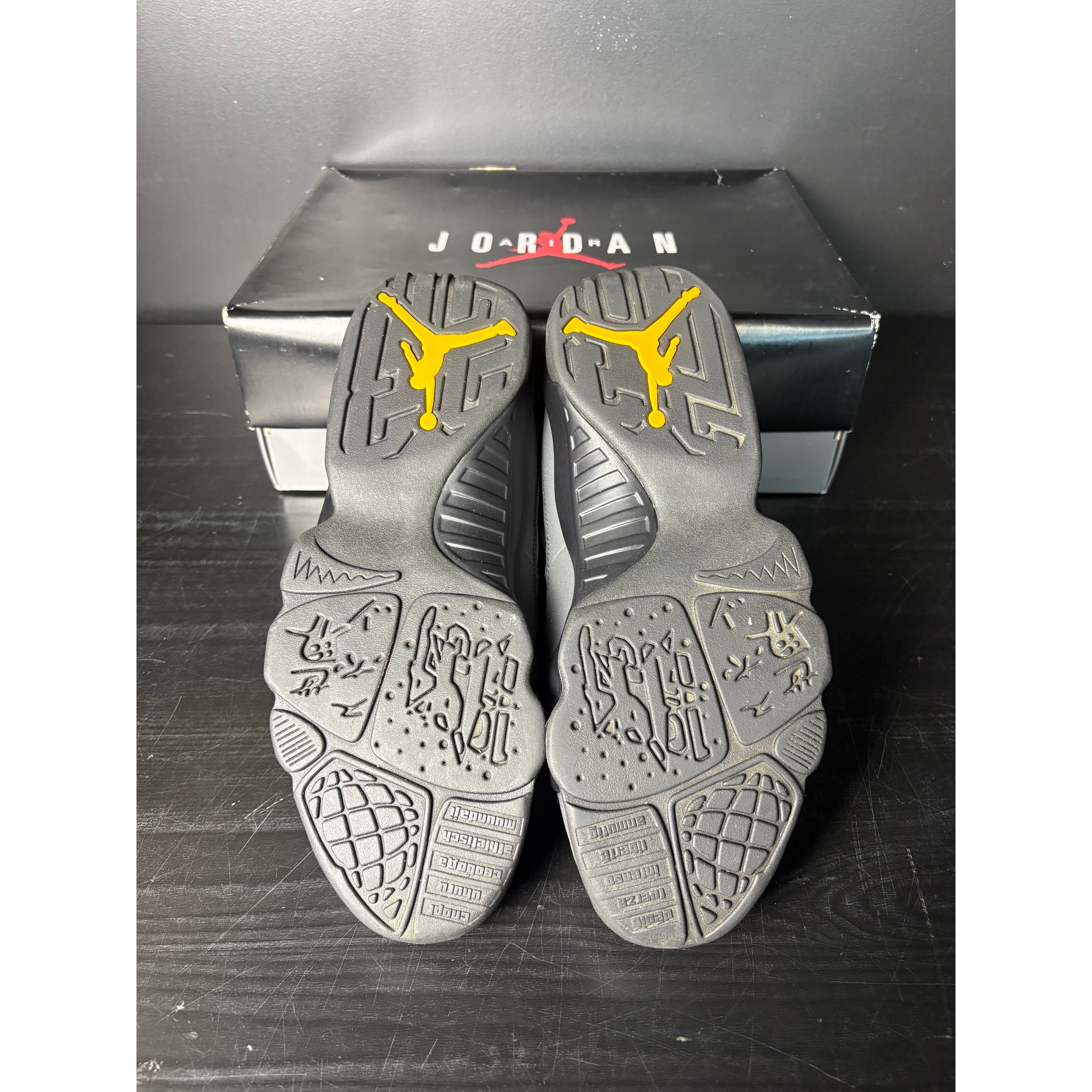 Air Jordan 9 Retro "Dark Charcoal" **PRE-OWNED**