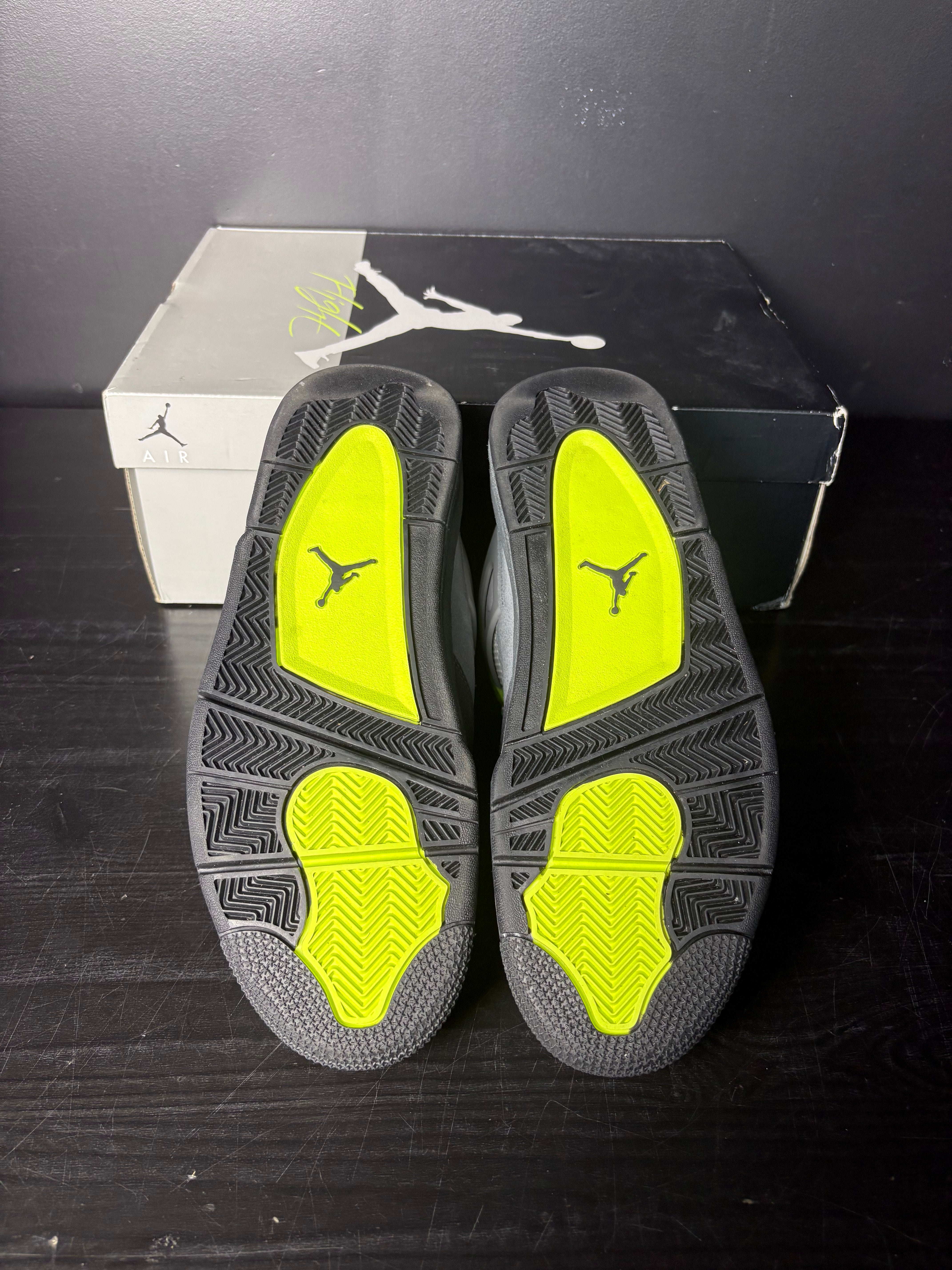 Air Jordan 4 Retro SE 95 "Neon" **PRE-OWNED**