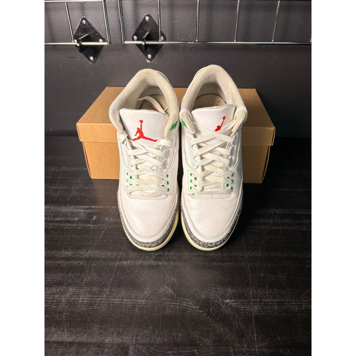 Air Jordan 3 Retro "Lucky Green" (WMNS) **PRE-OWNED**