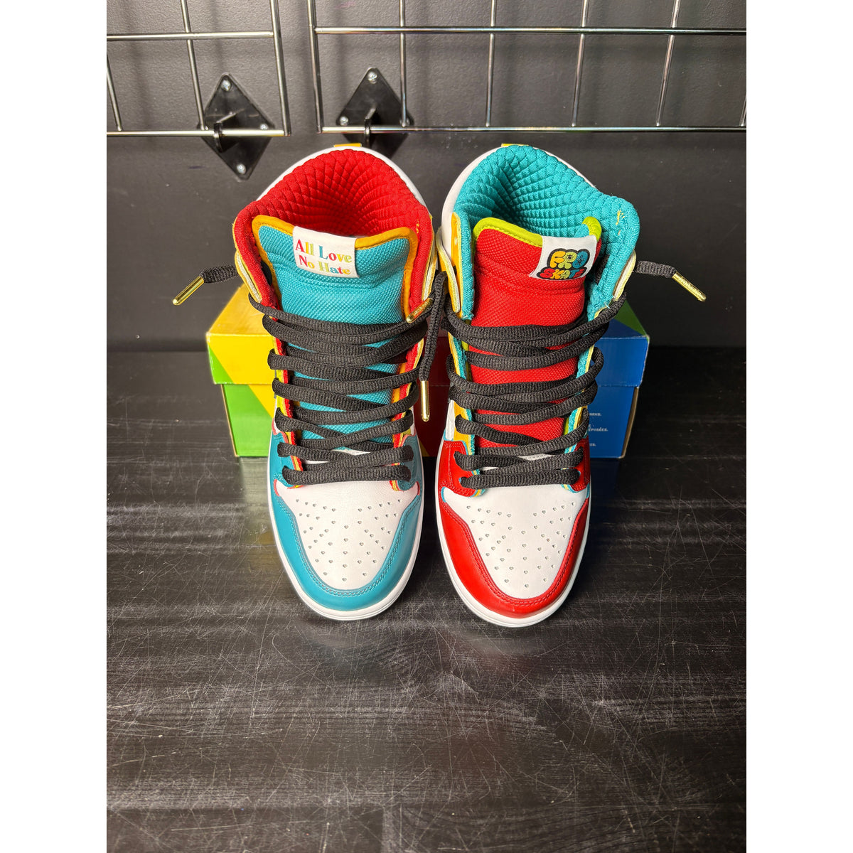 Nike SB Dunk High Pro "FroSkate All Love" **PRE-OWNED**