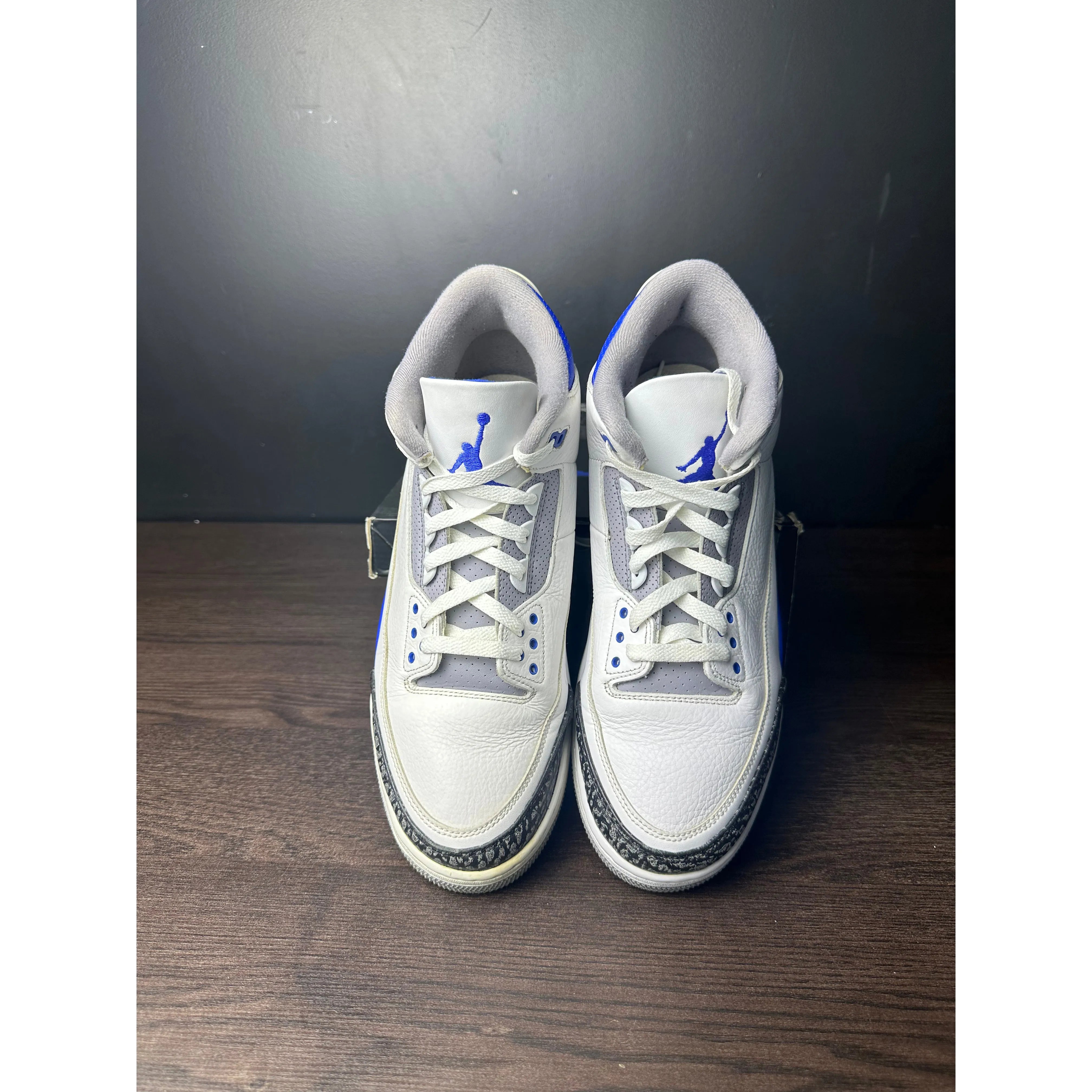 Air Jordan 3 Retro "Racer Blue" **PRE-OWNED**