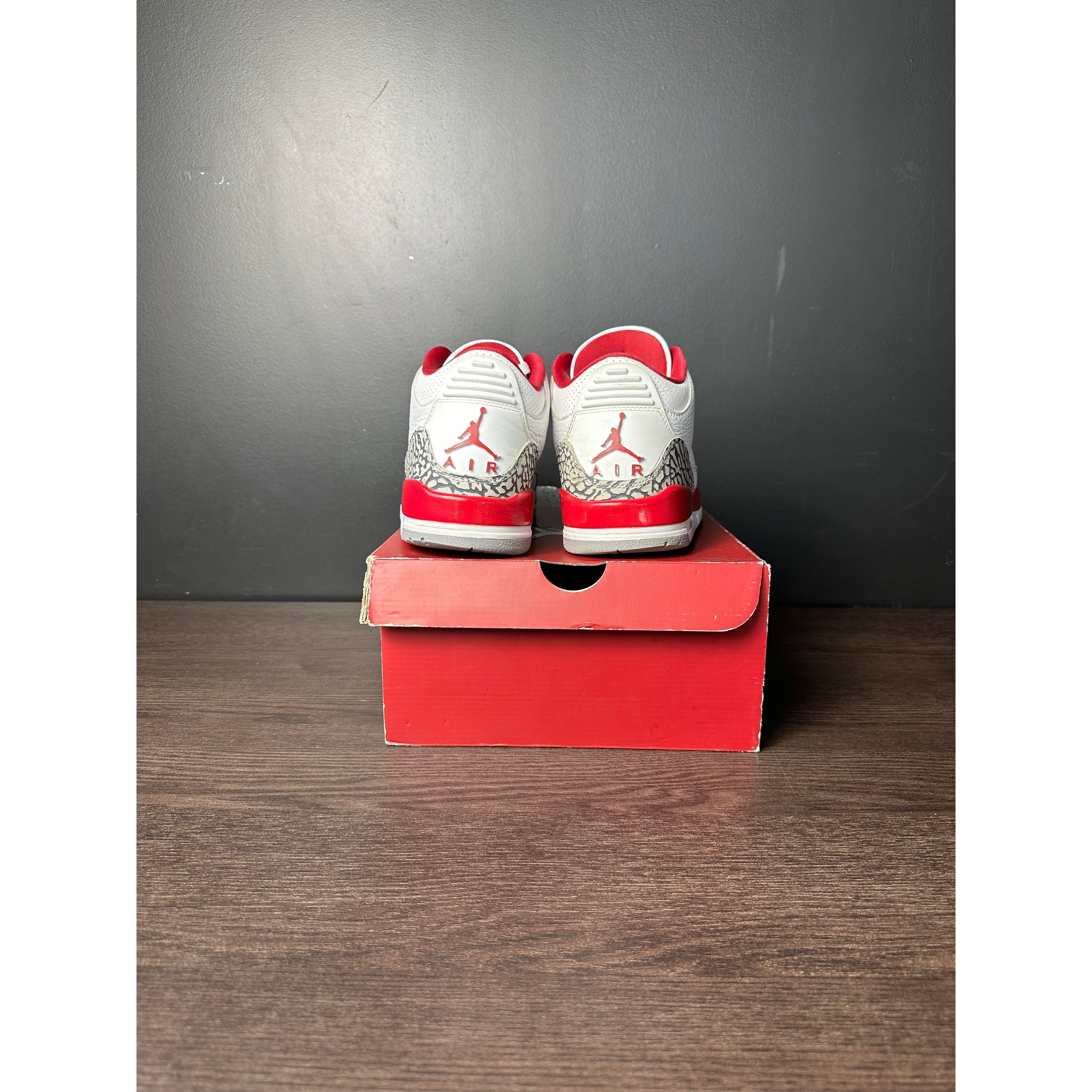 Air Jordan 3 Retro "Cardinal" (GS) **PRE-OWNED**